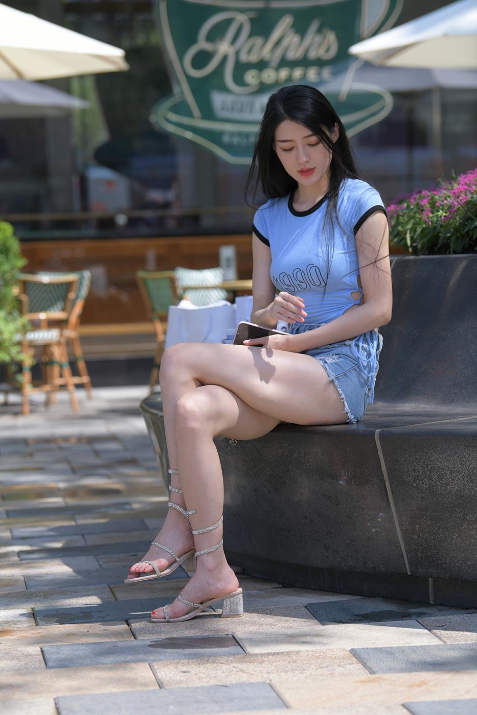 图片[6]-精选魔镜街拍 NO.149 蓝色牛仔热裤美女 [239P]-草丛看图