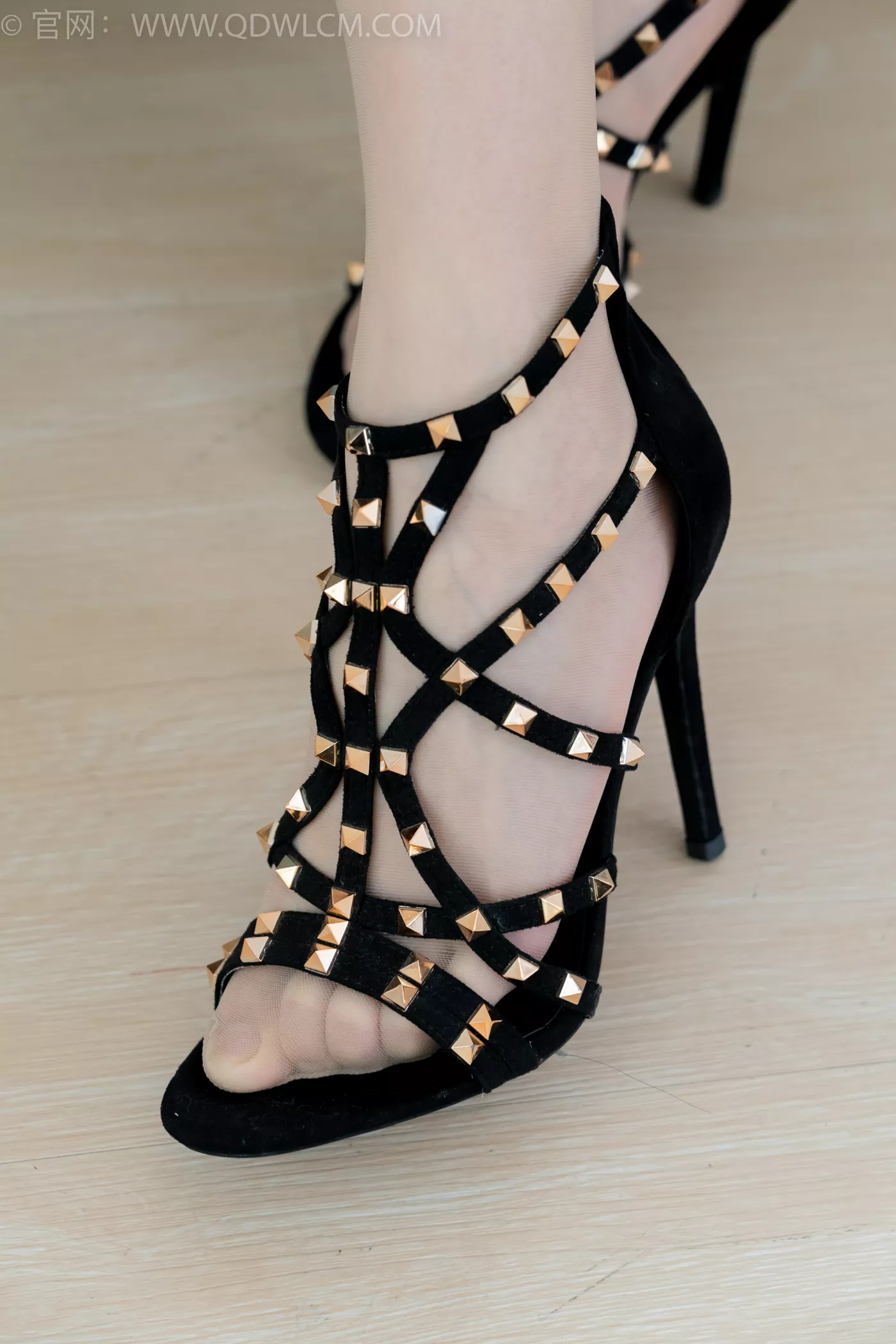 图片[7]-精选勿恋传媒 NO.2208 小影-时间的流逝[150P]-草丛看图