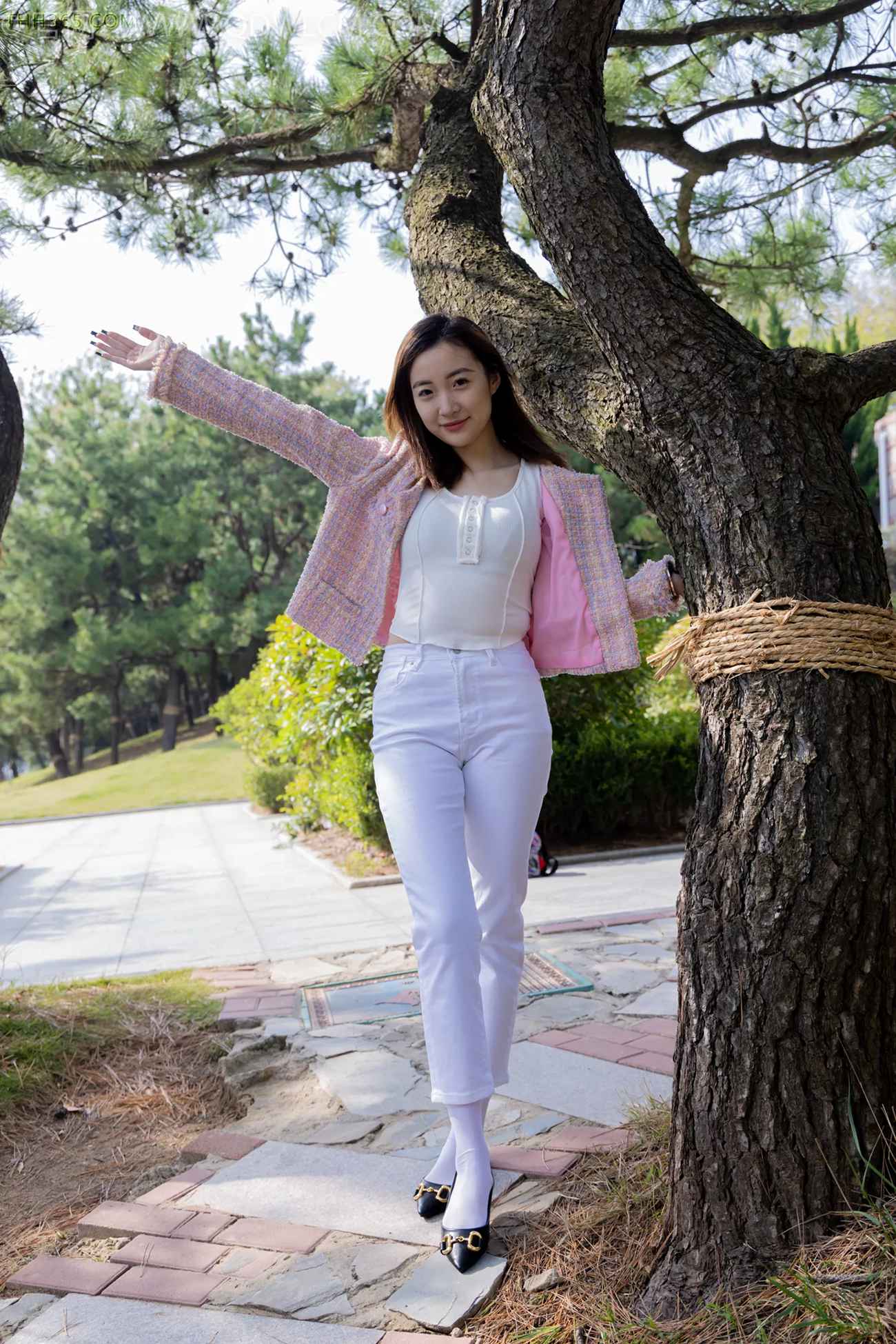 图片[5]-精选勿恋传媒 NO.2209 恬恬-久违的出游[122P]-草丛看图