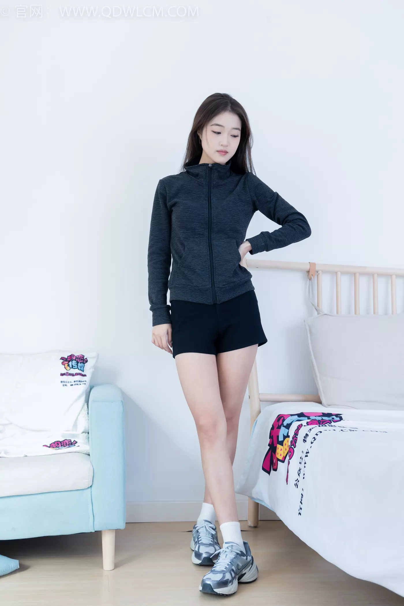 图片[7]-精选勿恋传媒 NO.2194 泛泛-下个路口[100P]-草丛看图