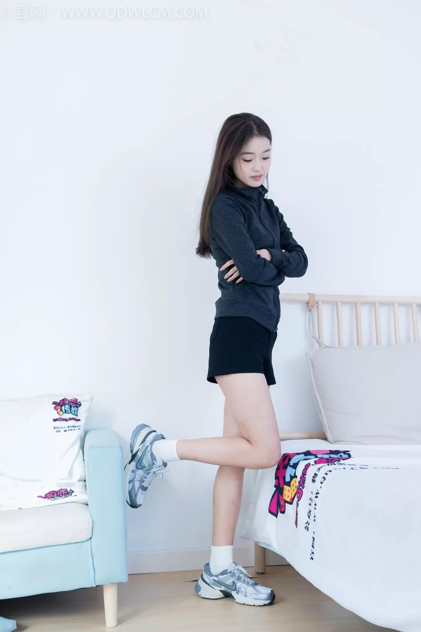 图片[8]-精选勿恋传媒 NO.2194 泛泛-下个路口[100P]-草丛看图