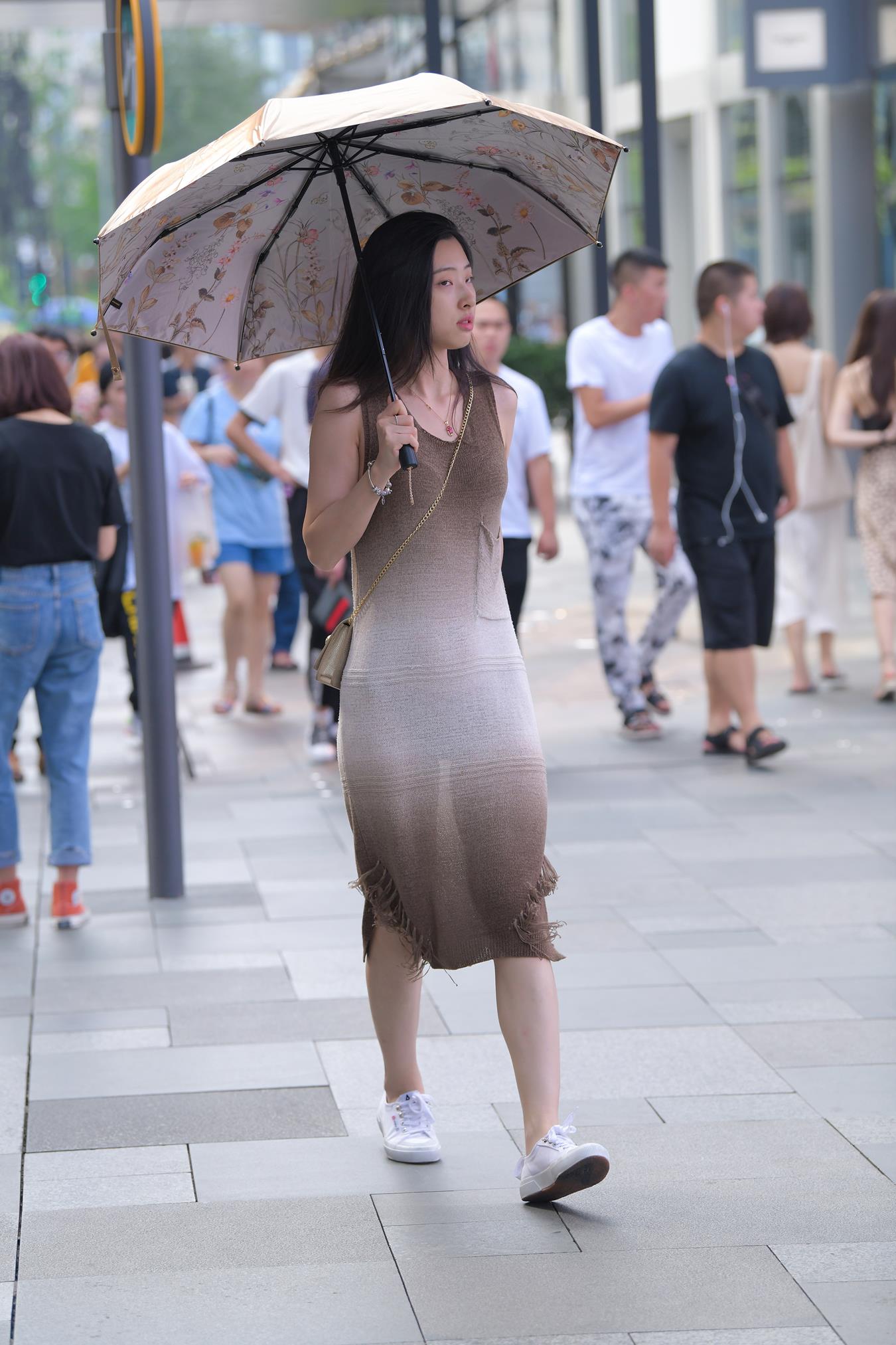 图片[2]-精选唯美街拍 NO.1279 视觉冲击街拍作品 – 这朦胧美~[52P]-草丛看图