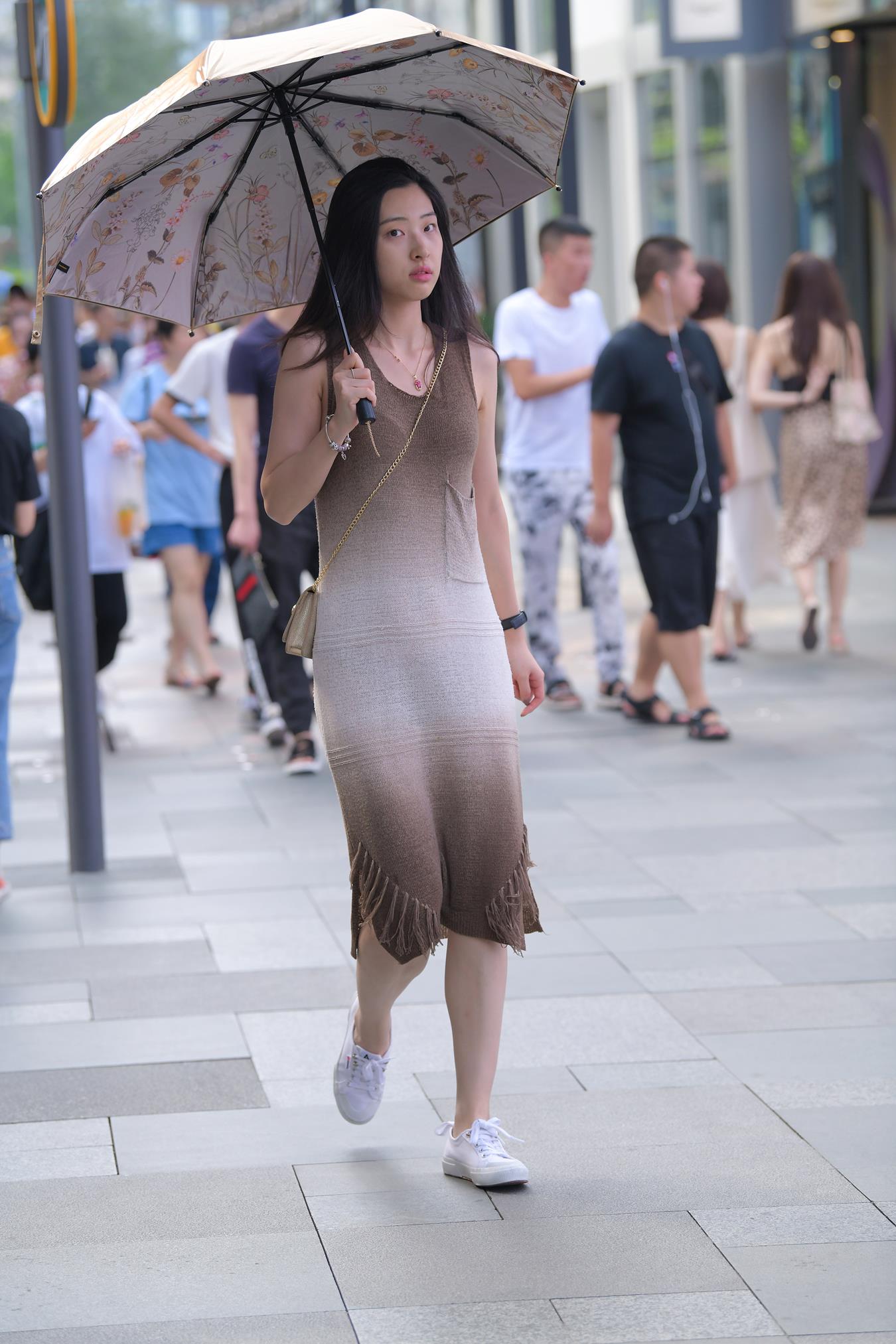 图片[3]-精选唯美街拍 NO.1279 视觉冲击街拍作品 – 这朦胧美~[52P]-草丛看图