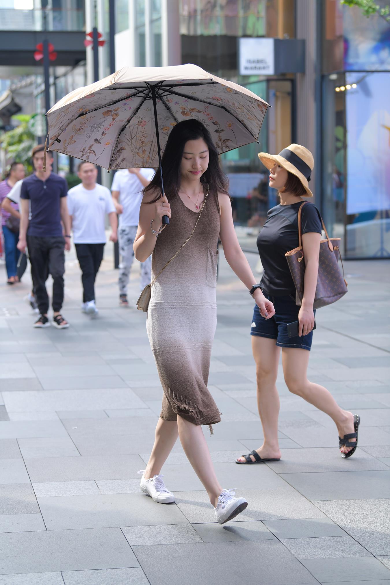 图片[5]-精选唯美街拍 NO.1279 视觉冲击街拍作品 – 这朦胧美~[52P]-草丛看图