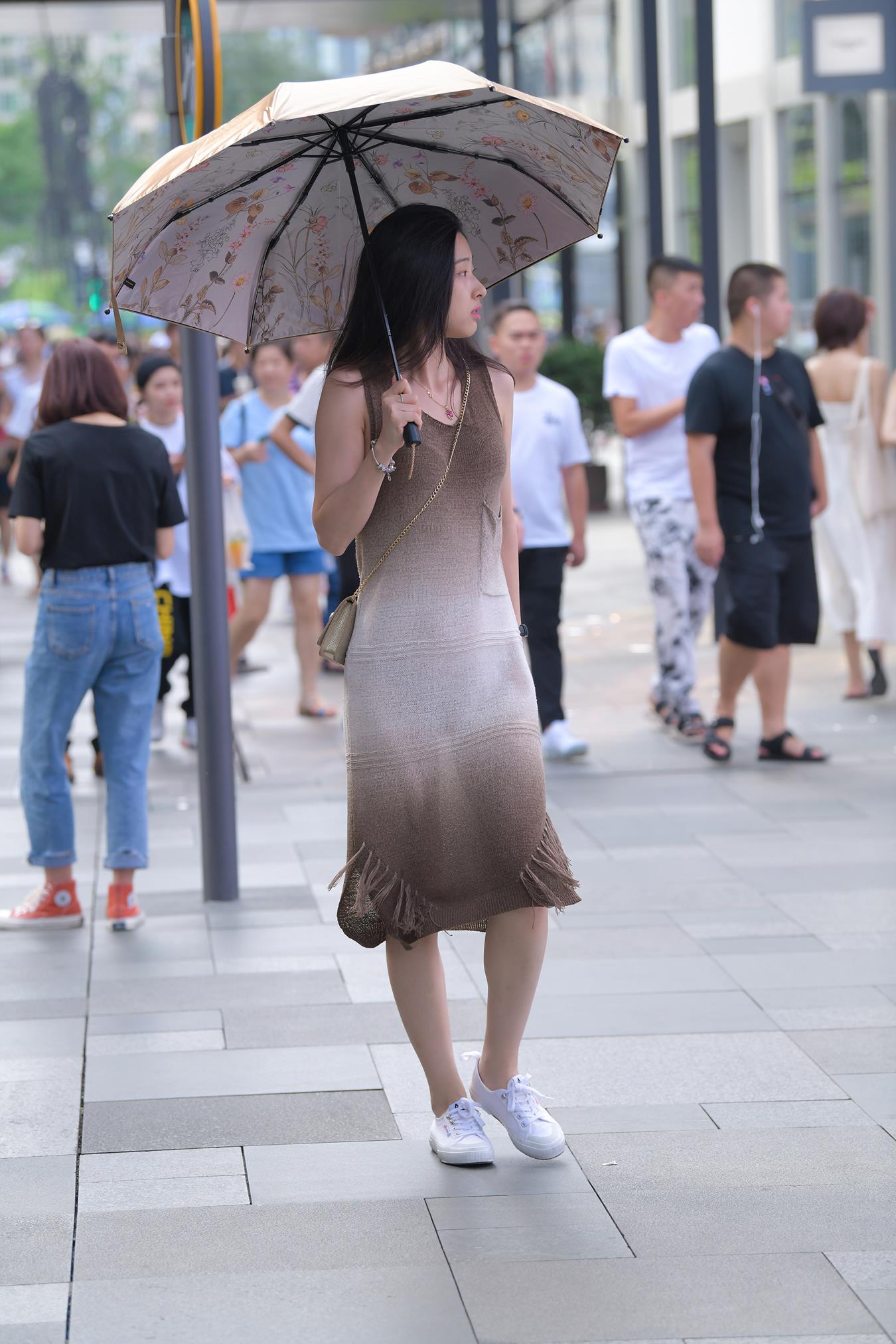 图片[1]-精选唯美街拍 NO.1279 视觉冲击街拍作品 – 这朦胧美~[52P]-草丛看图