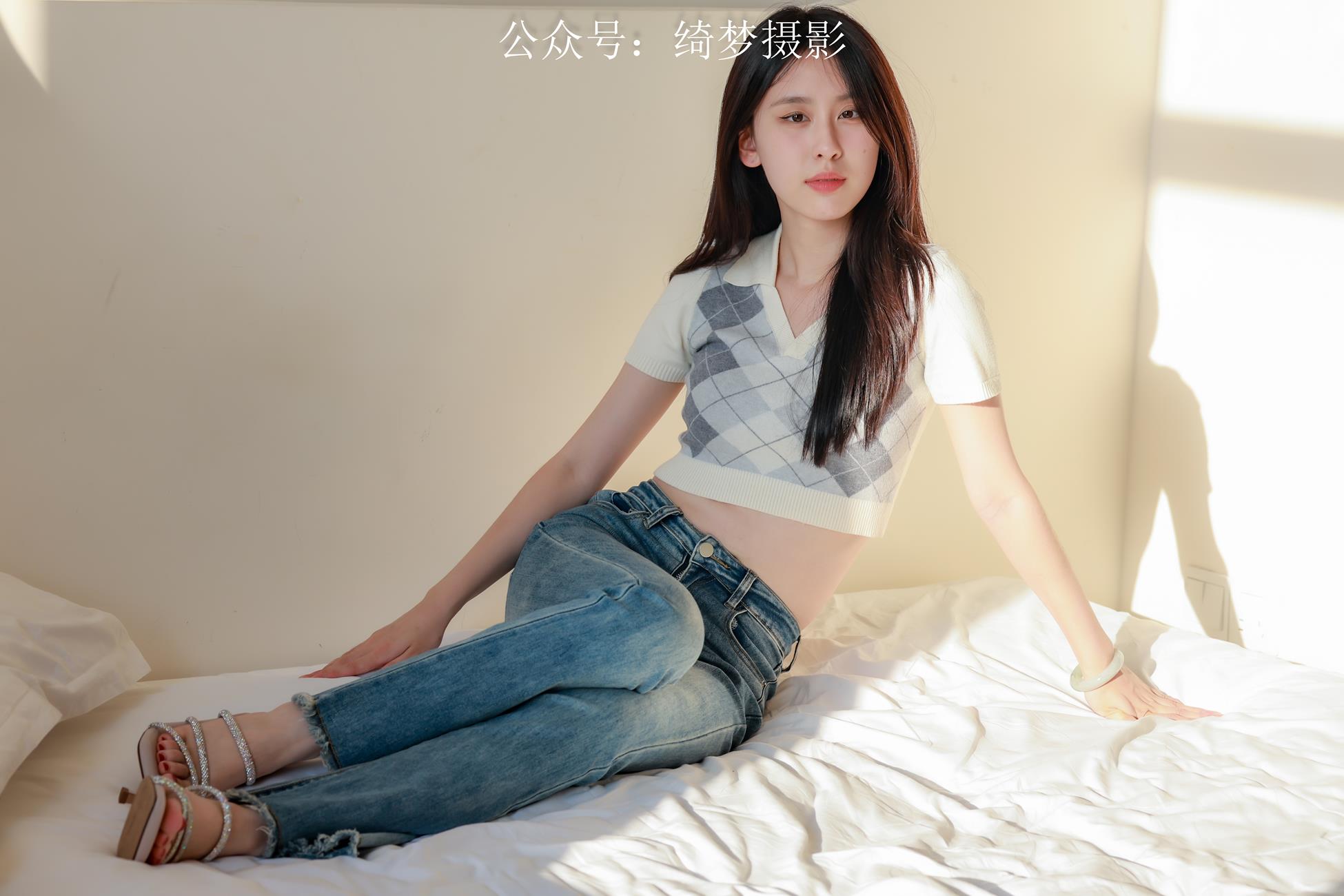 图片[1]-精选绮梦摄影 第023期 雨薇（花絮视频版）[90P]-草丛看图