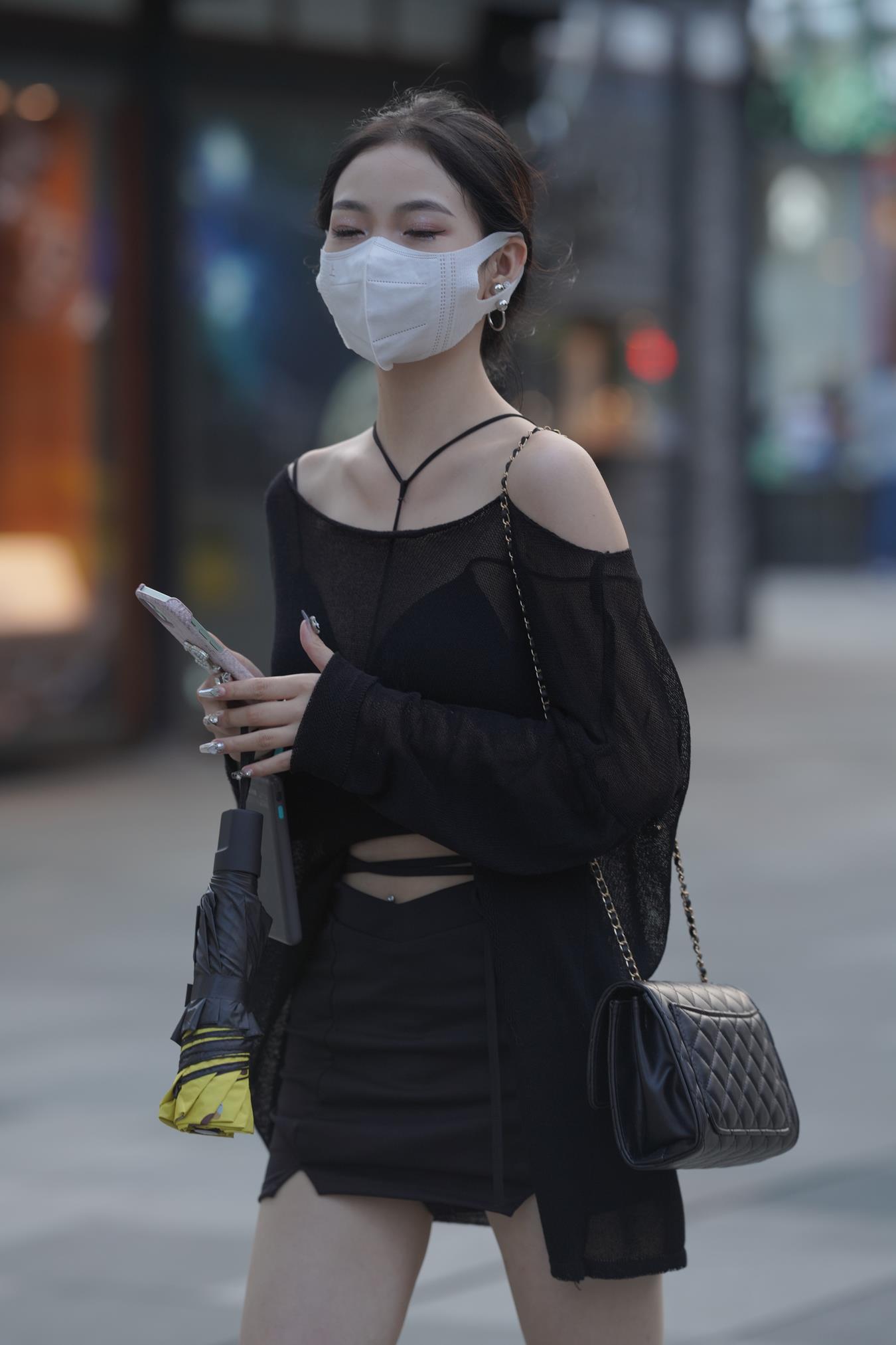 图片[2]-精选唯美街拍 NO.1202 – 漂亮小解解 [137P]-草丛看图