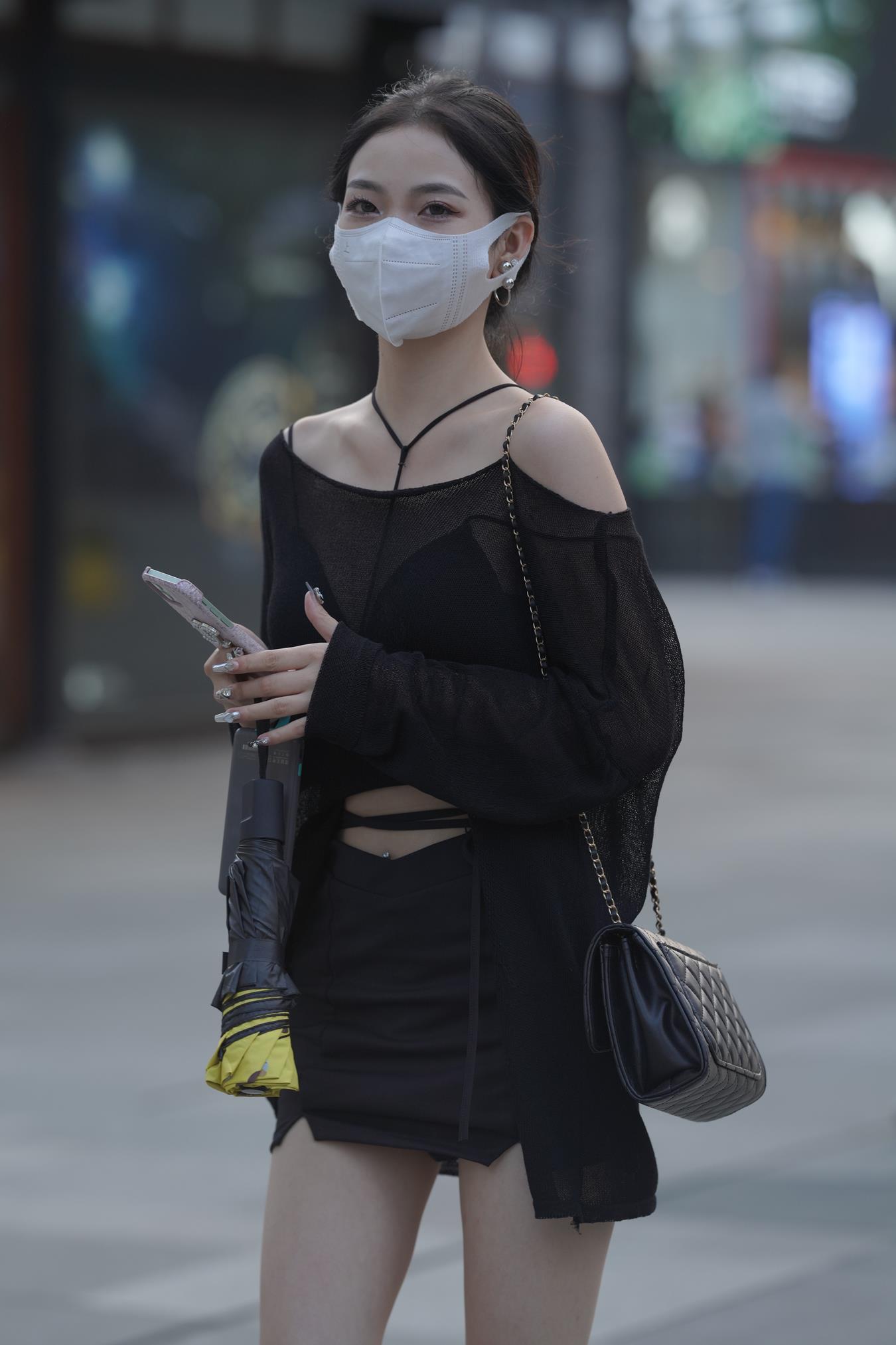 图片[1]-精选唯美街拍 NO.1202 – 漂亮小解解 [137P]-草丛看图