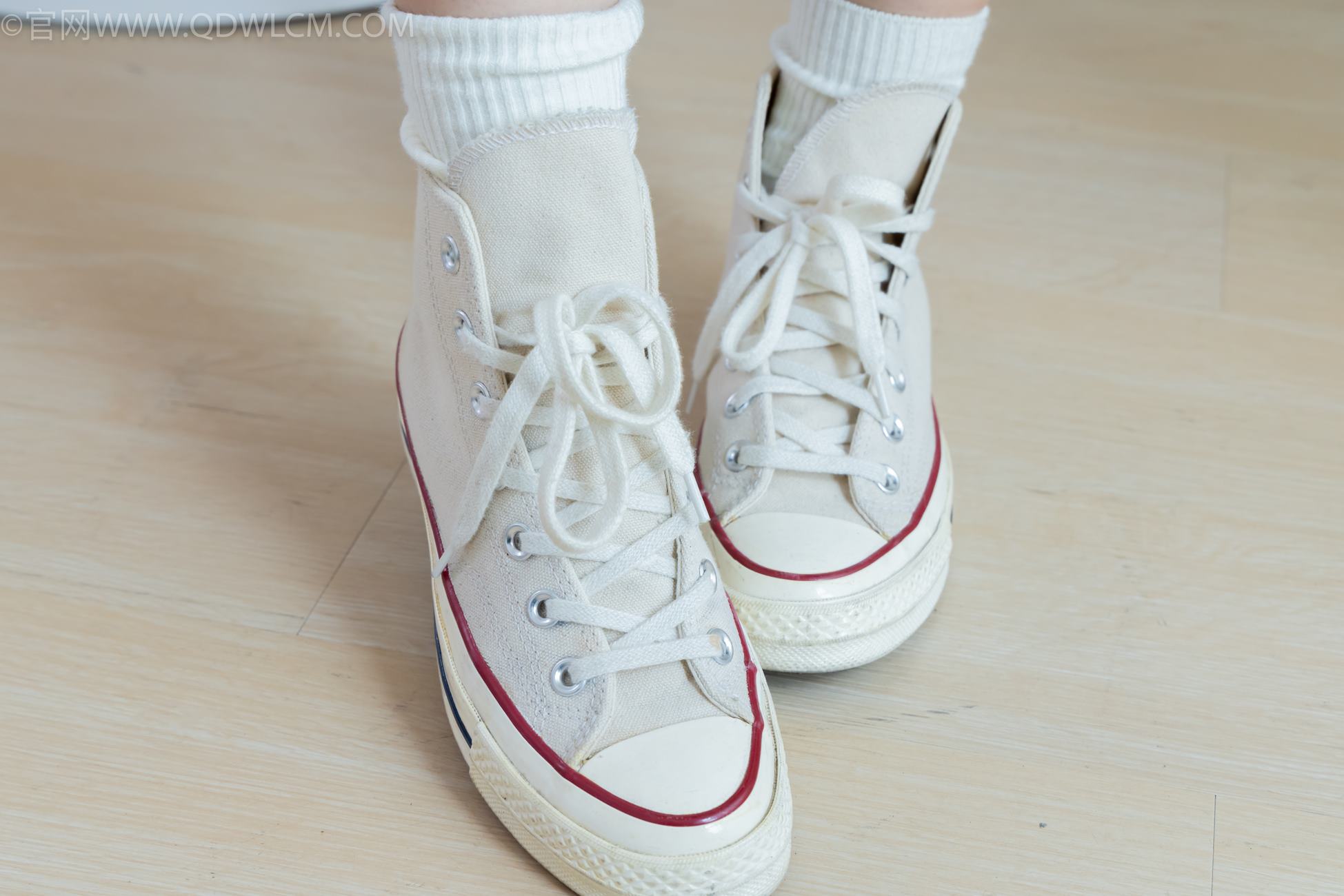 图片[6]-精选勿恋传媒 NO.2152 嘟嘟-云卷云舒[140P]-草丛看图