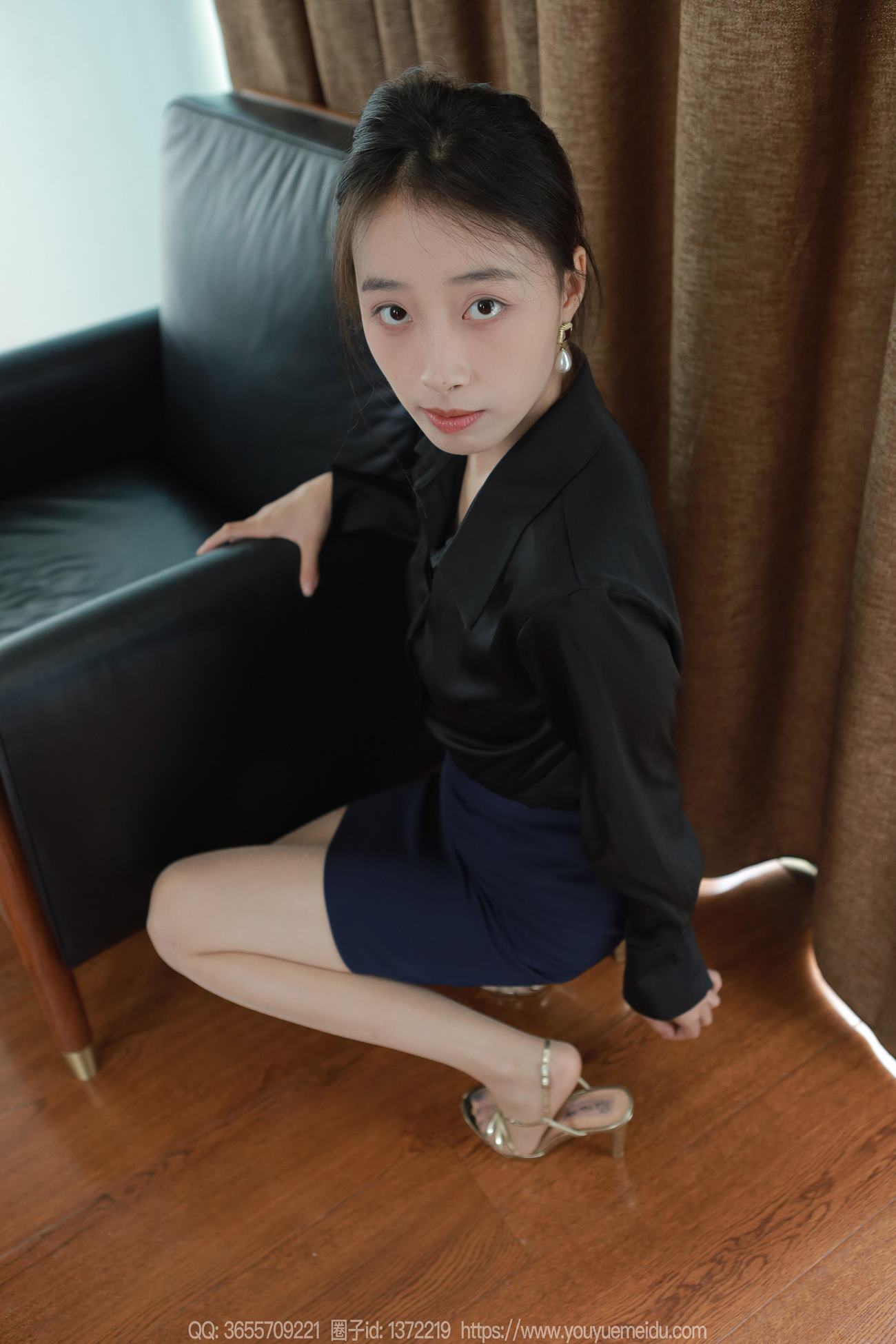 图片[1]-精选[IESS异思趣向] 2024.09.26 丝享家1856：小九《长腿同事》[83P]-草丛看图