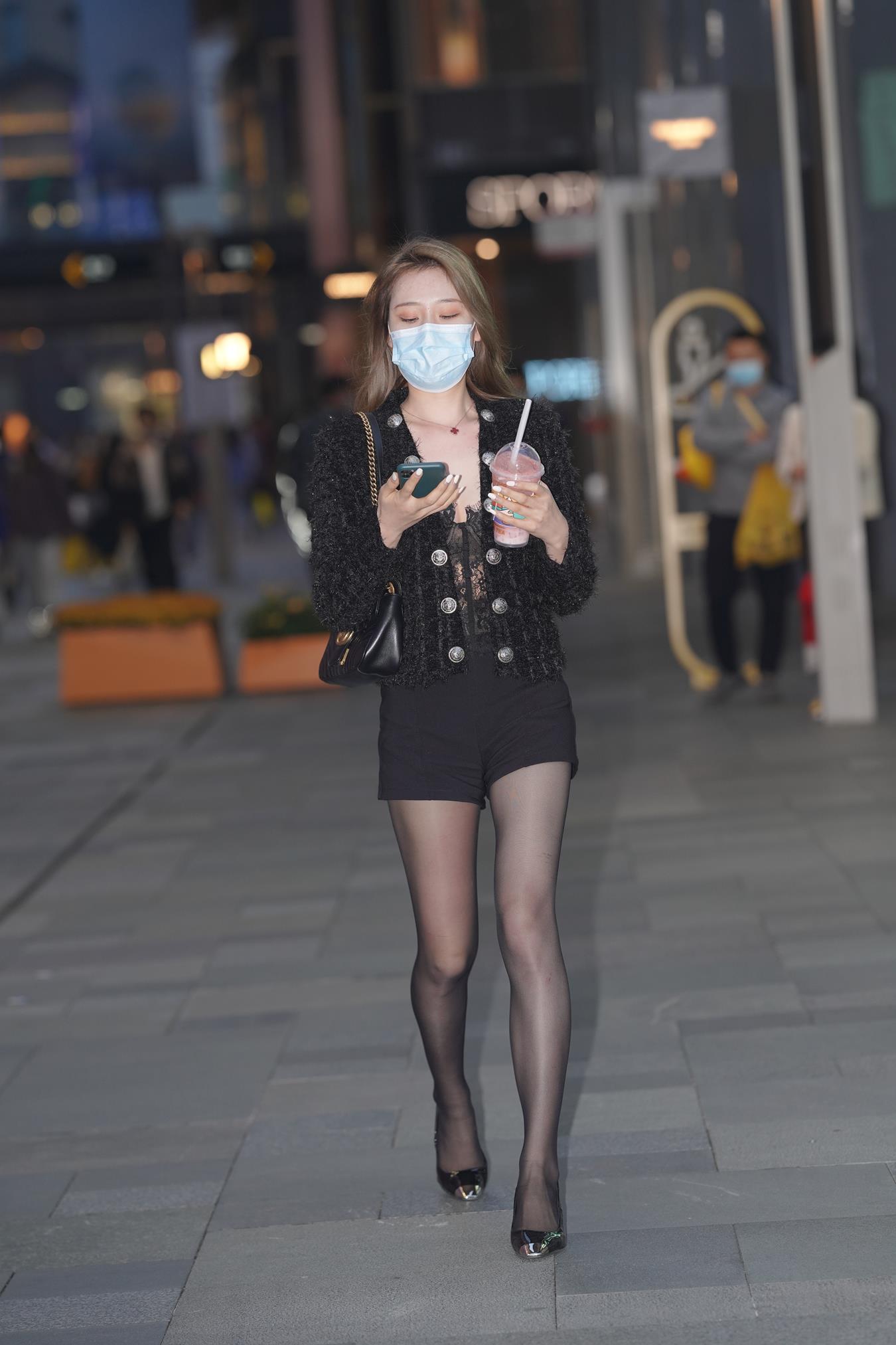 图片[2]-精选唯美街拍 NO.1170 气质黑丝美女 [43P]-草丛看图