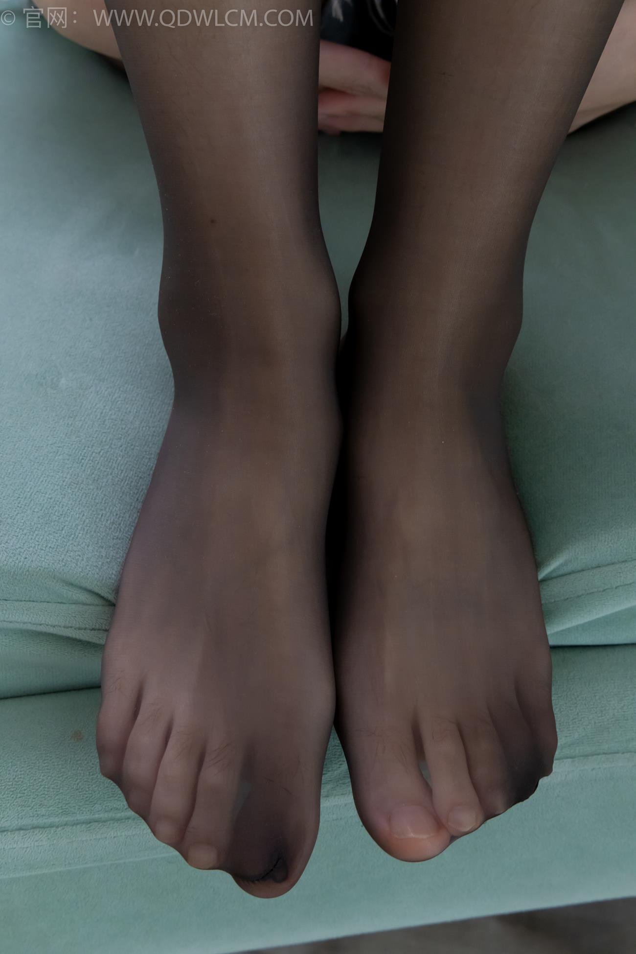 图片[3]-精选勿恋传媒 NO.2180 菜菜-烂漫花丛[166P]-草丛看图