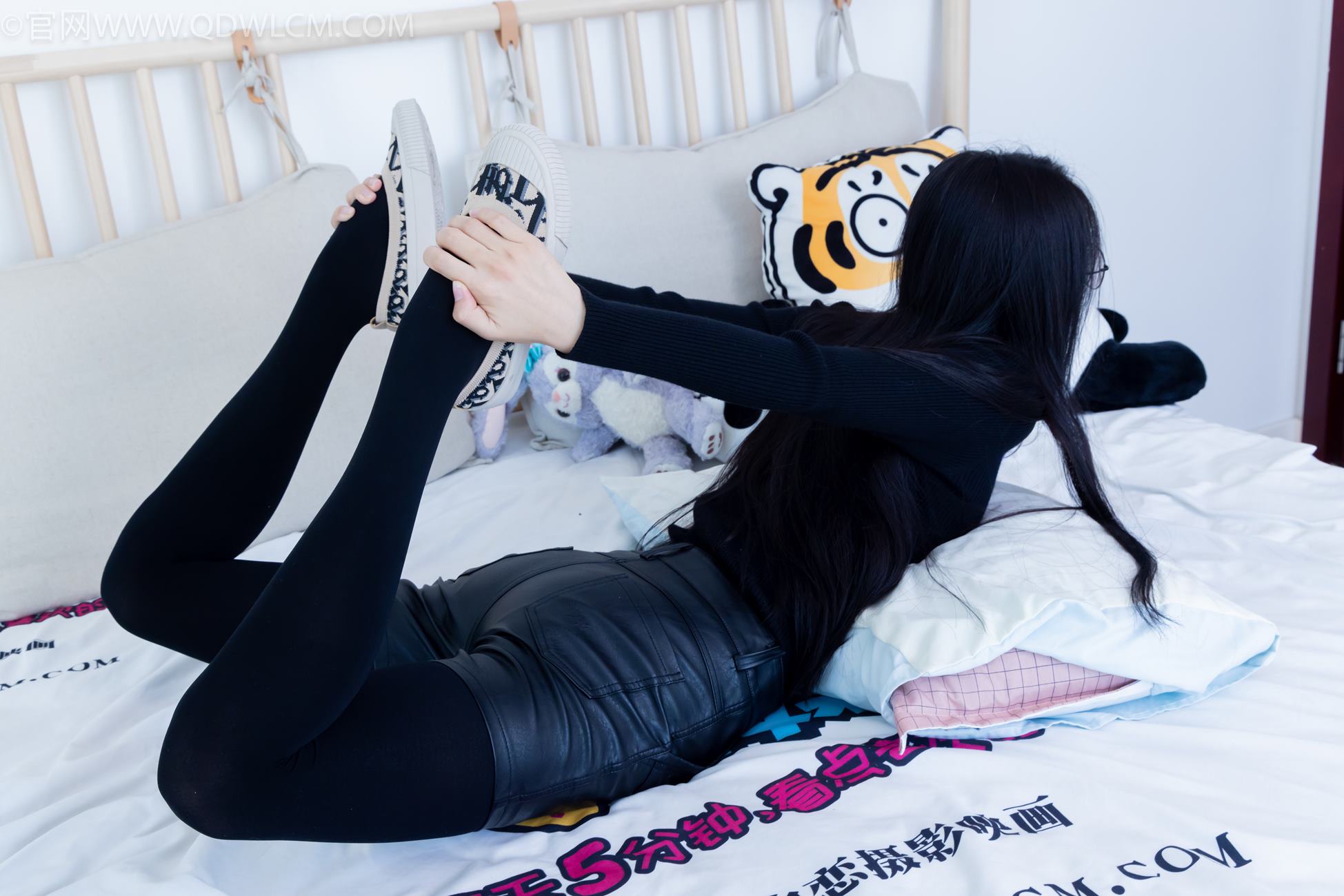 图片[3]-精选勿恋传媒 NO.2139 茯苓-夜月[153P]-草丛看图