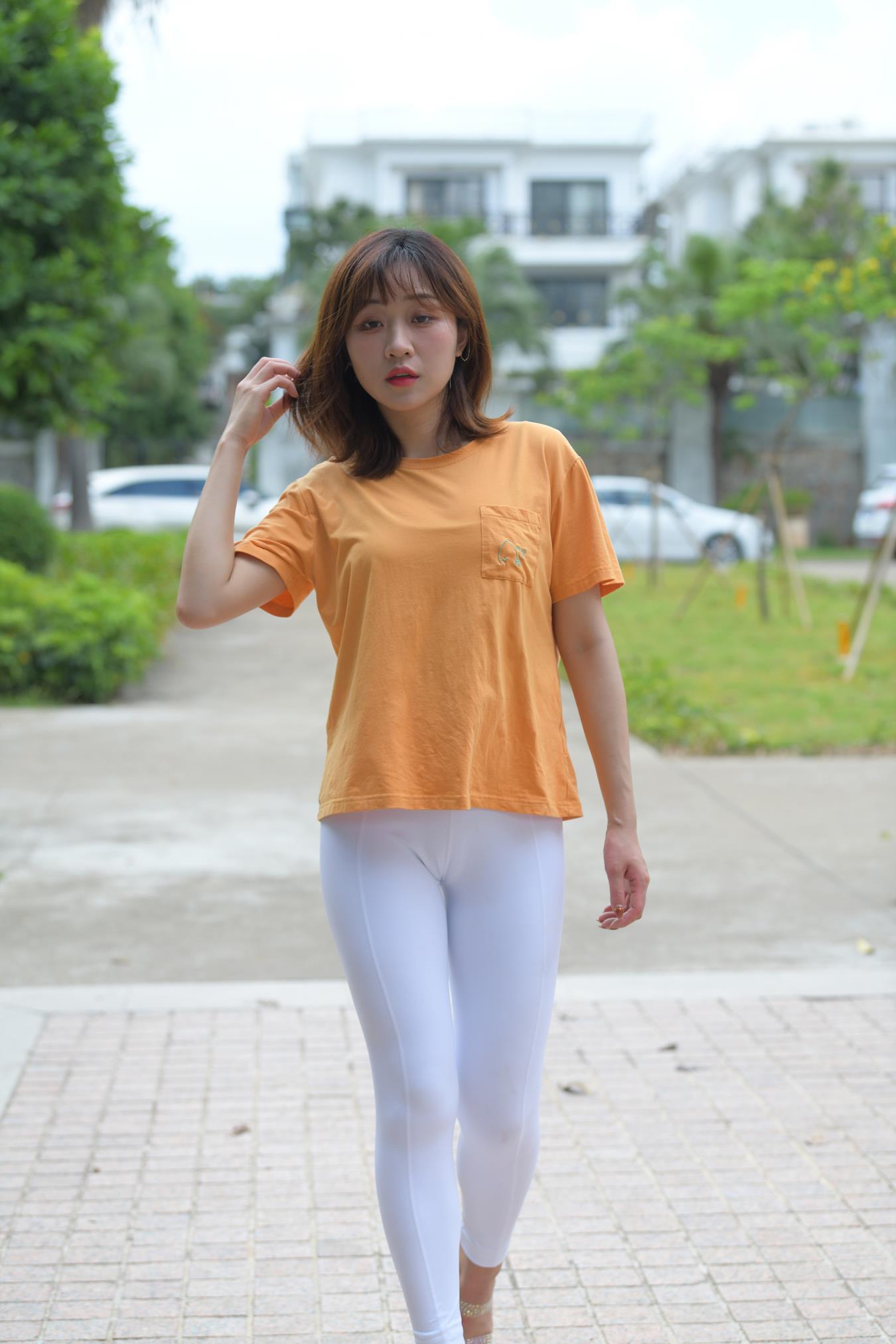 图片[3]-精选唯美街拍 NO.1195 阳光明媚的下午，她迟到了（7）[84P]-草丛看图