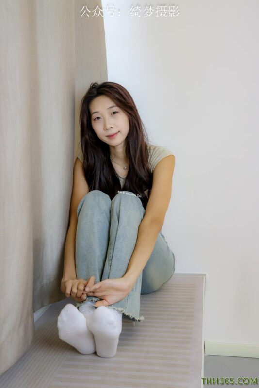 精选绮梦摄影 第026期 秋月（花絮视频版）[116P]-草丛看图