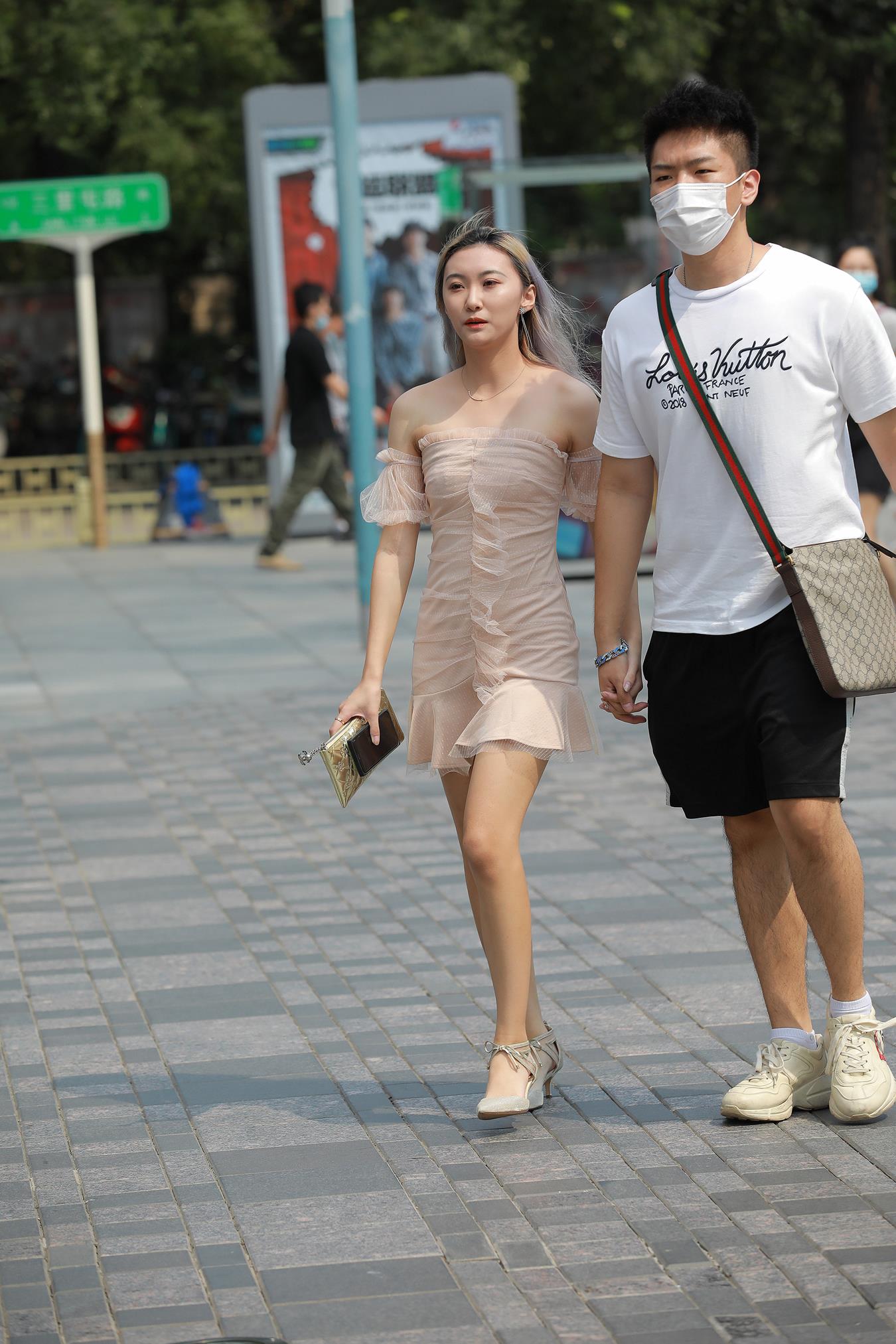 图片[6]-精选唯美街拍 NO.1188 – 甜美包臀裙女友[74P]-草丛看图