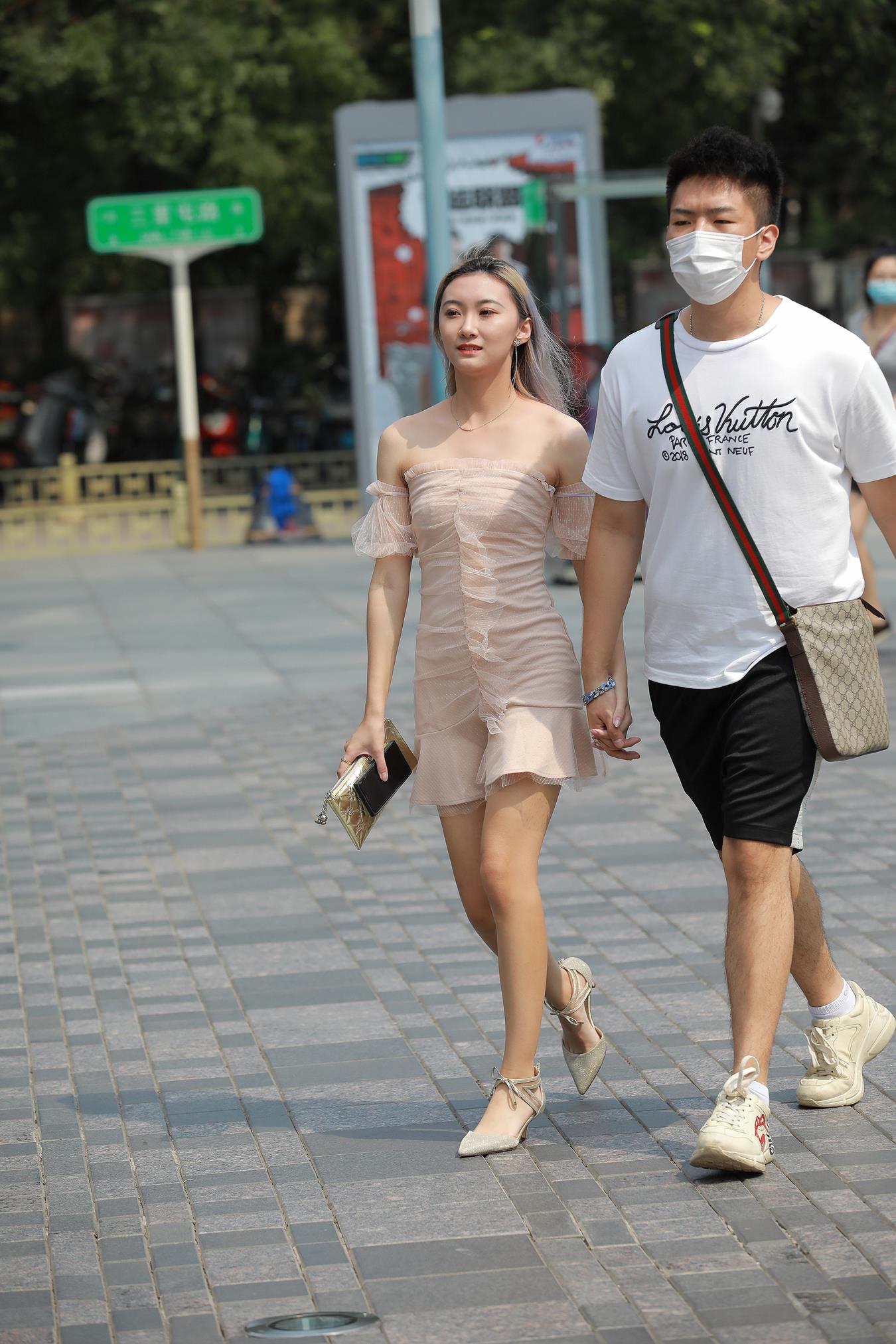 图片[7]-精选唯美街拍 NO.1188 – 甜美包臀裙女友[74P]-草丛看图