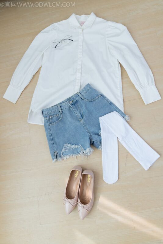 精选勿恋传媒 NO.2153 小影-美好期待[103P]-草丛看图