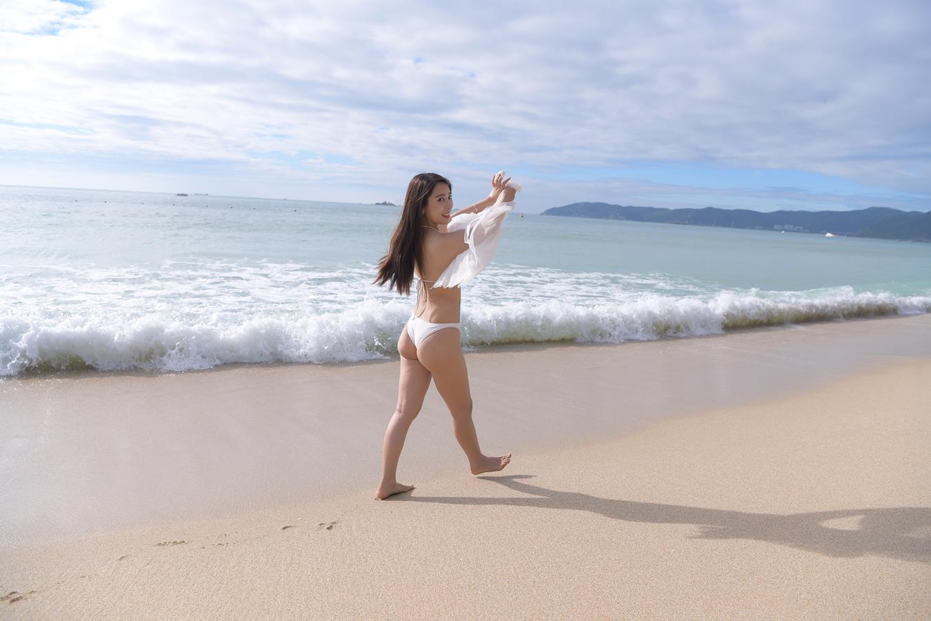 图片[7]-精选唯美街拍 NO.1199 白色彼基尼女孩 (6) [84P]-草丛看图