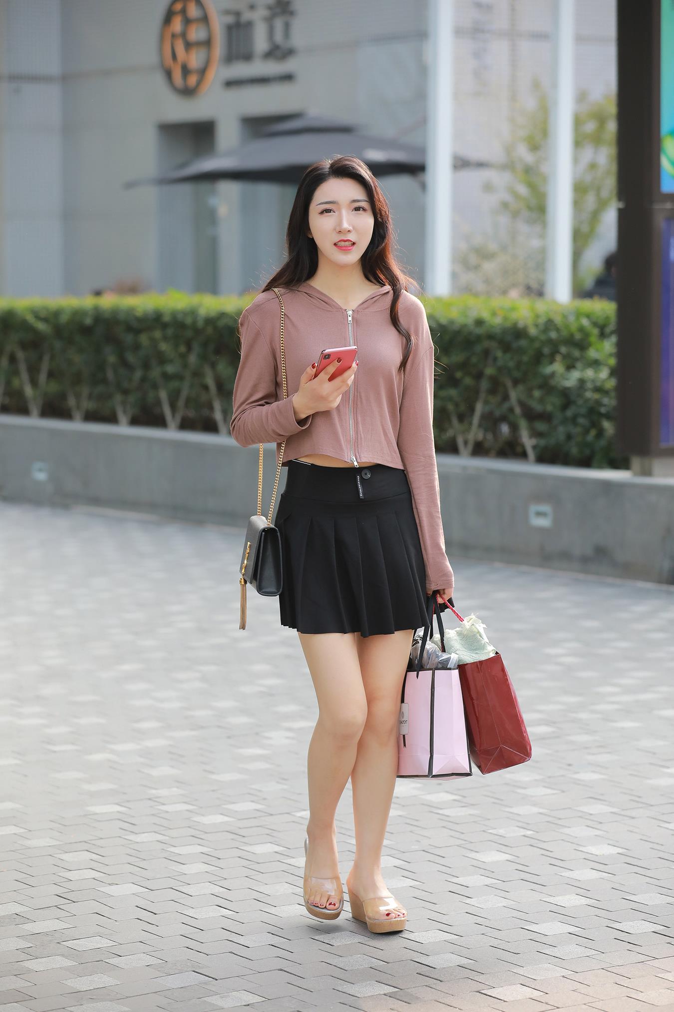 图片[5]-精选唯美街拍 NO.1182 购物的漂亮美女[90P]-草丛看图