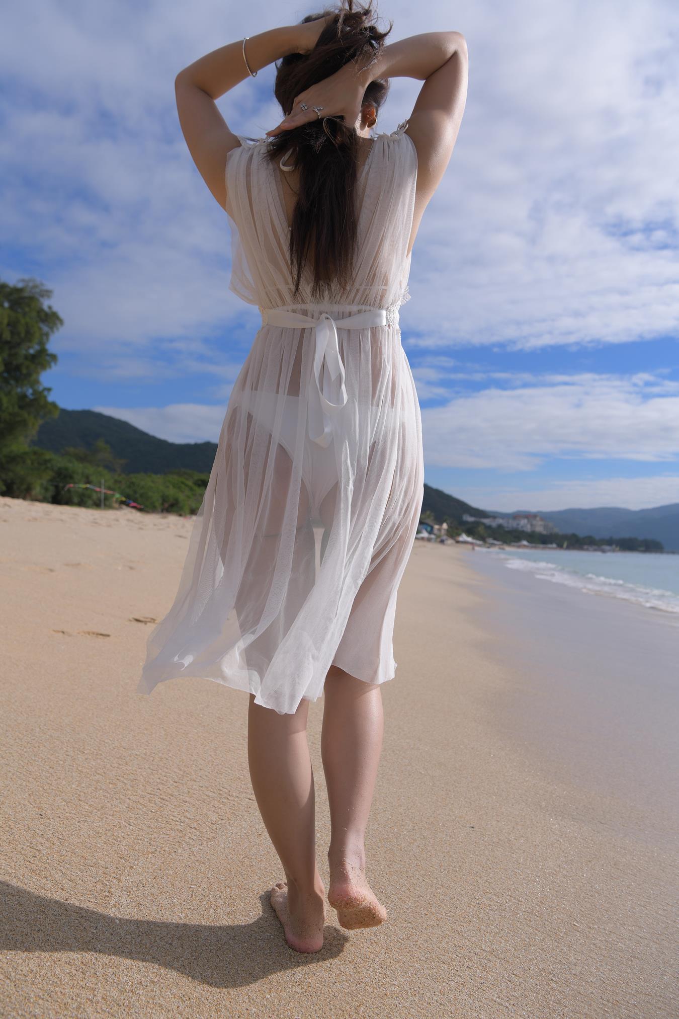 图片[2]-精选唯美街拍 NO.1199 白色彼基尼女孩 (4) [84P]-草丛看图