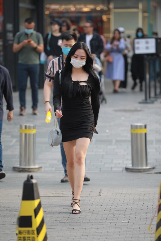 精选唯美街拍 NO.1186 – 高跟美腿小解解[172P]-草丛看图