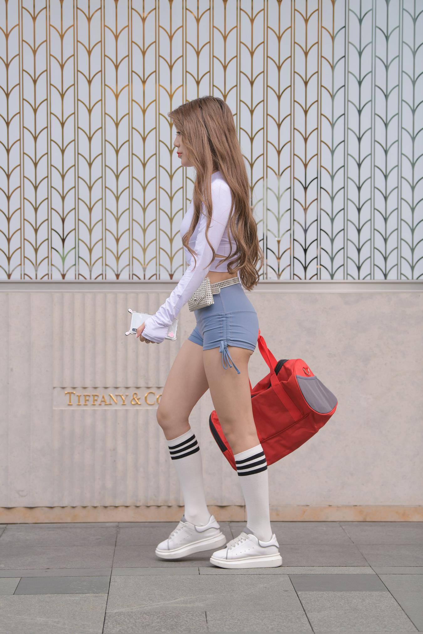 图片[2]-精选唯美街拍 NO.1166 极品蓝色短裤美女 (3) [63P]-草丛看图