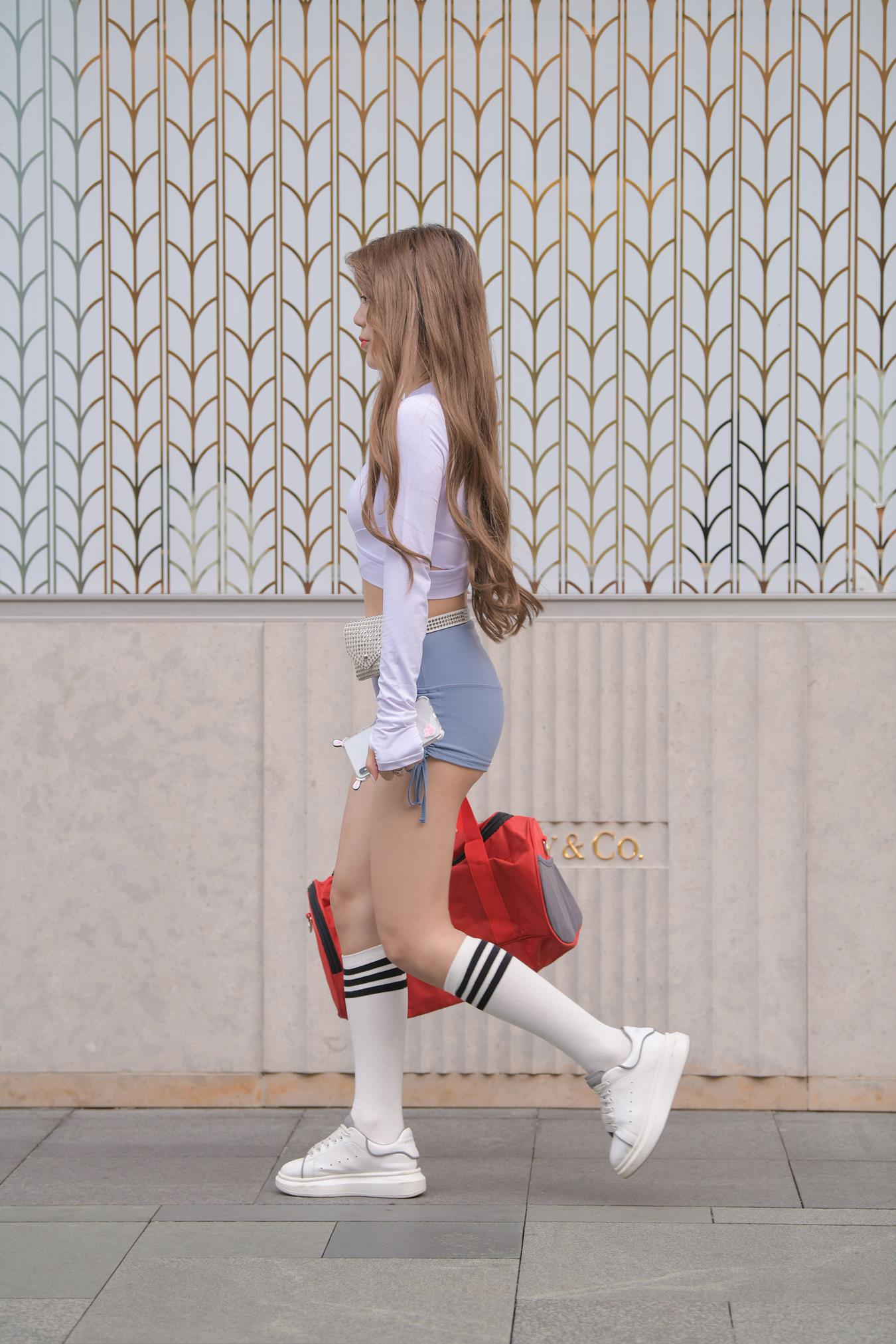 图片[4]-精选唯美街拍 NO.1166 极品蓝色短裤美女 (3) [63P]-草丛看图