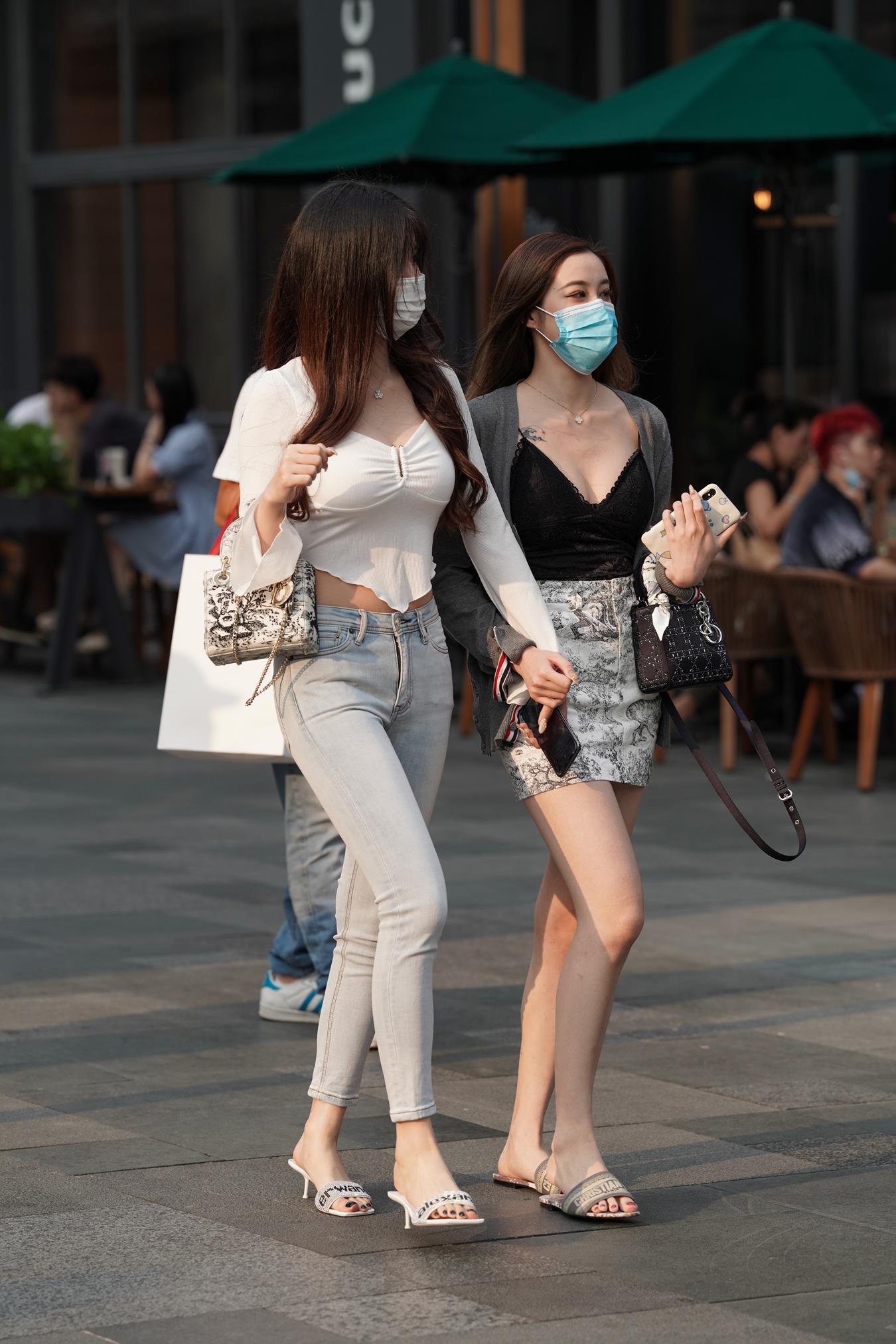 图片[5]-精选唯美街拍 NO.1142 极品闺蜜 [116P]-草丛看图