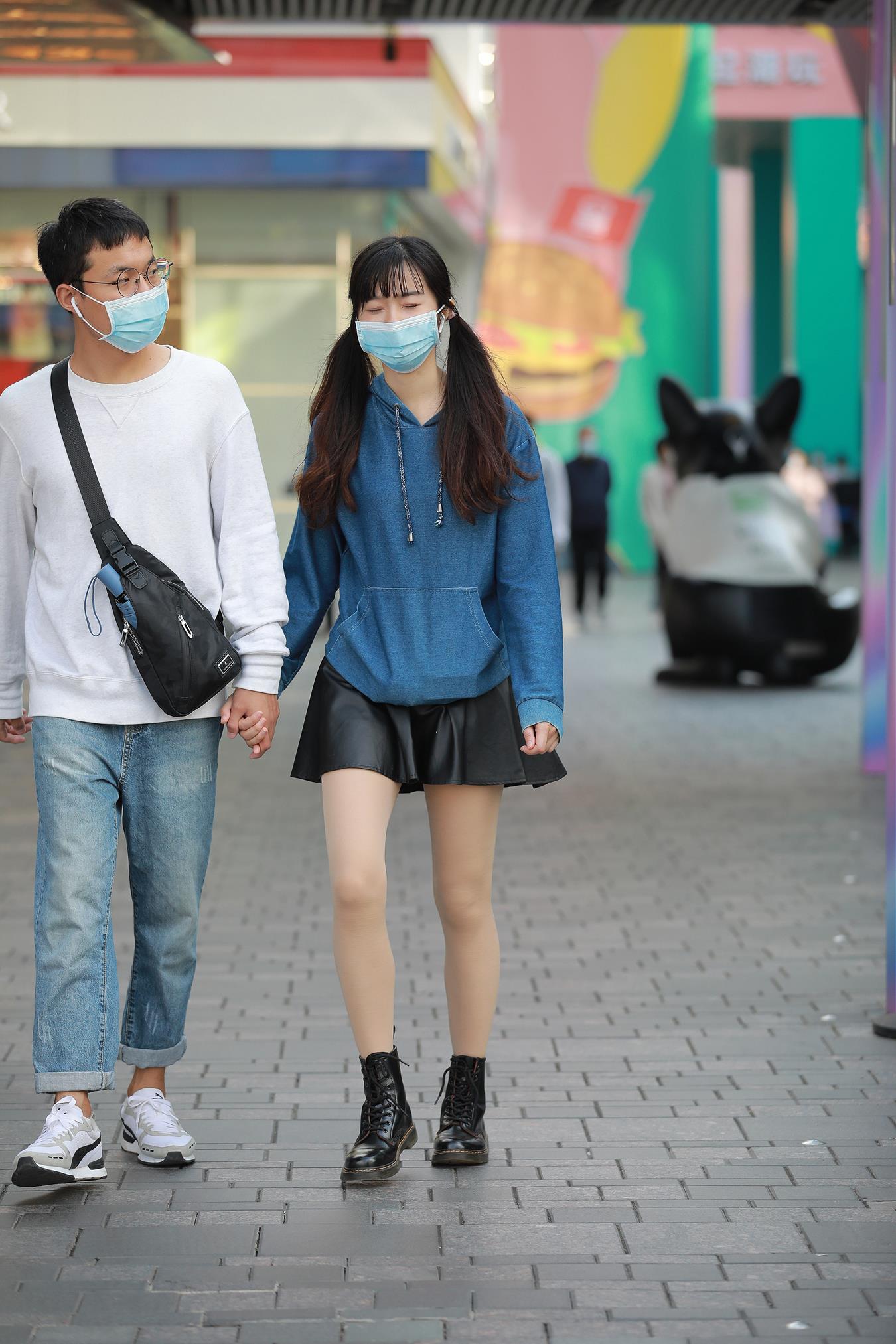 图片[6]-精选唯美街拍 NO.1152  皮裙肉丝女友[64P]-草丛看图