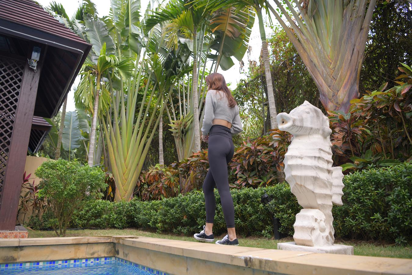 图片[2]-精选唯美街拍 NO.1150 黑色仅身瑜伽裤美女 (7) [74P]-草丛看图