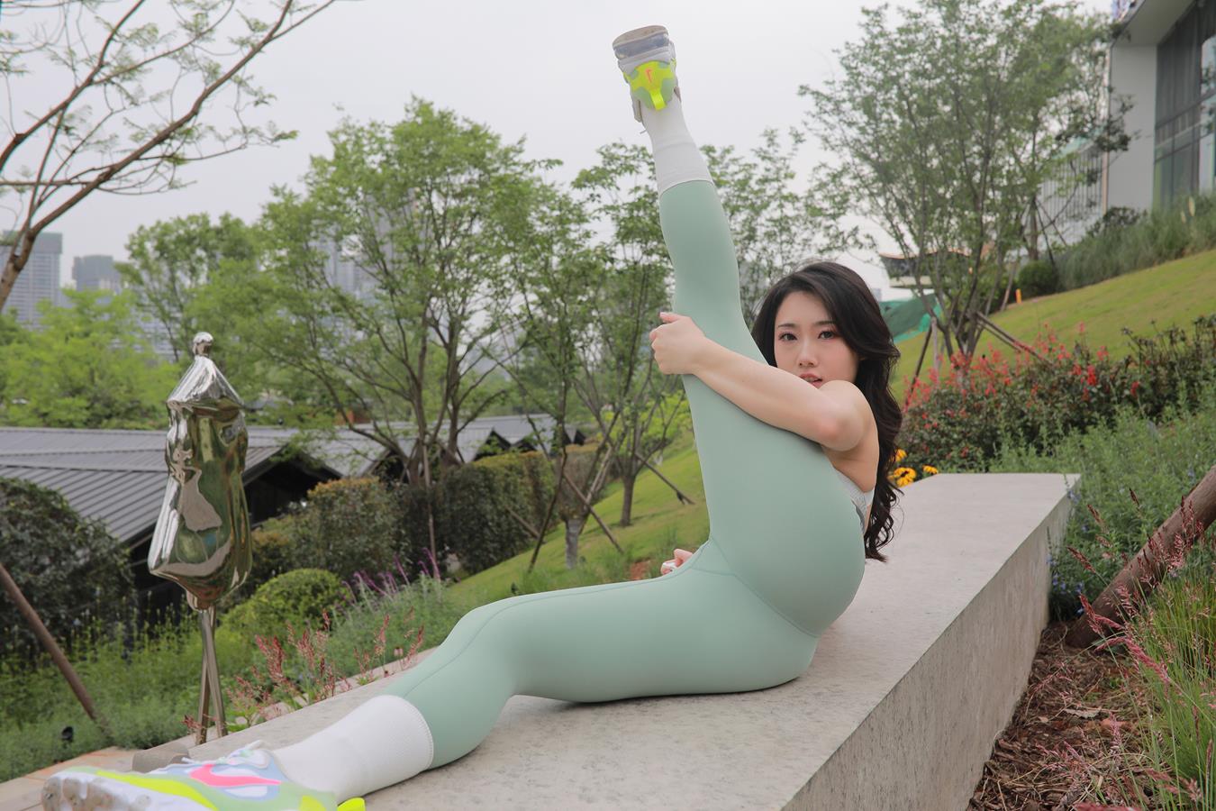 图片[5]-精选唯美街拍 NO.1157 随遇而安  (1) [84P]-草丛看图