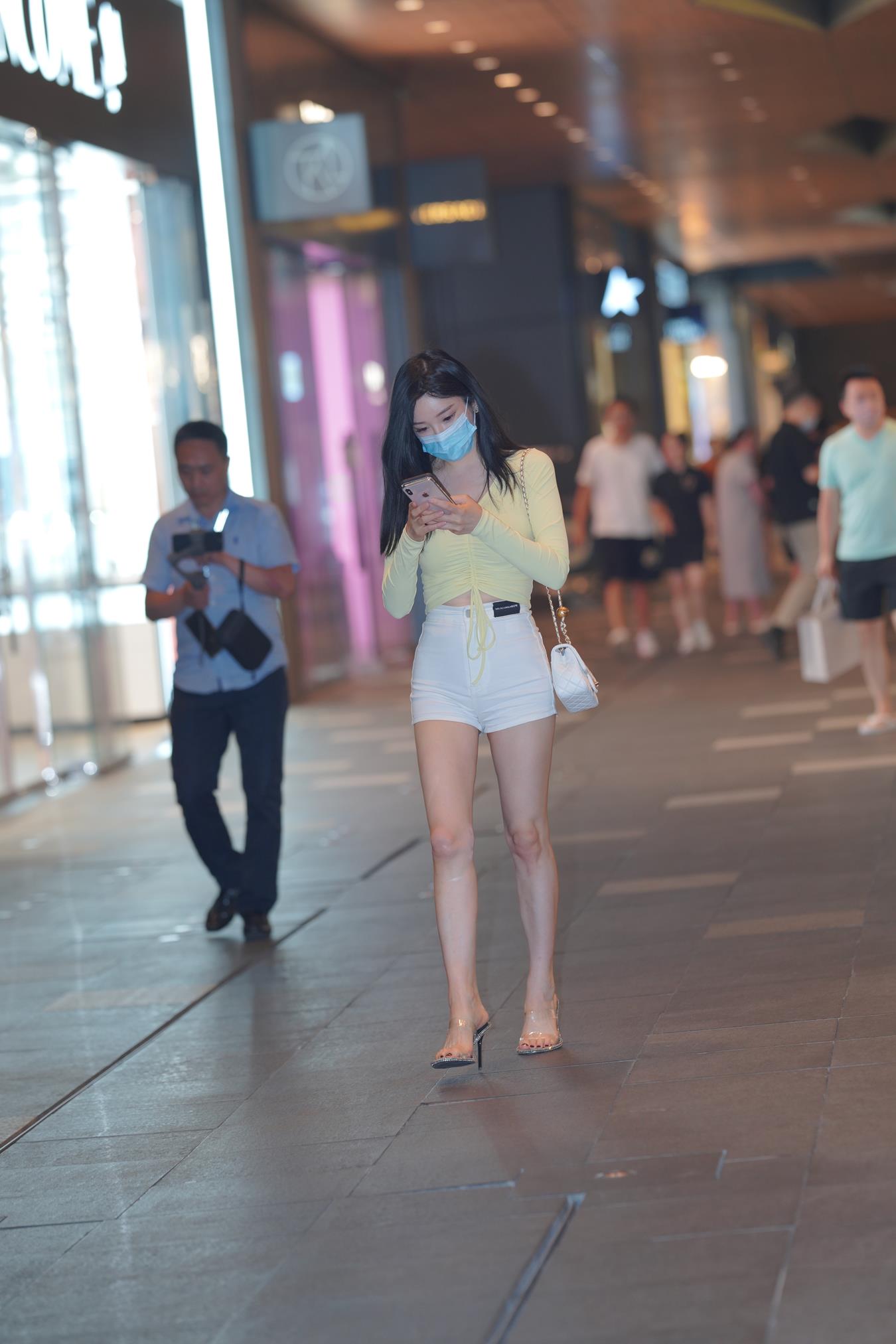 图片[3]-精选唯美街拍 NO.1161 白色热裤大长腿美女 [133P]-草丛看图