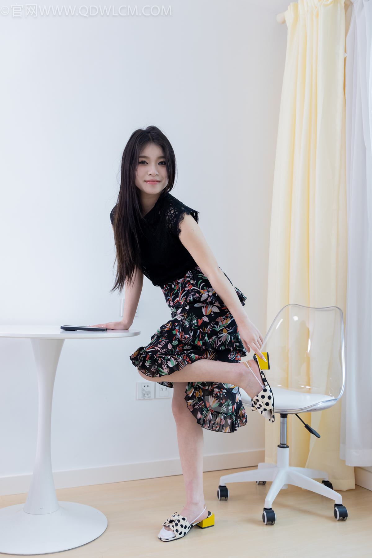 图片[1]-精选勿恋传媒 NO.2109 闪闪-美好记忆[166P]-草丛看图