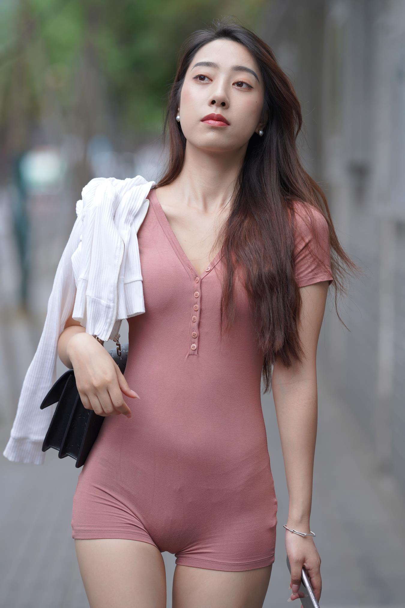 图片[4]-精选唯美街拍 NO.1158  Is It Just Me？(1) [84P]-草丛看图