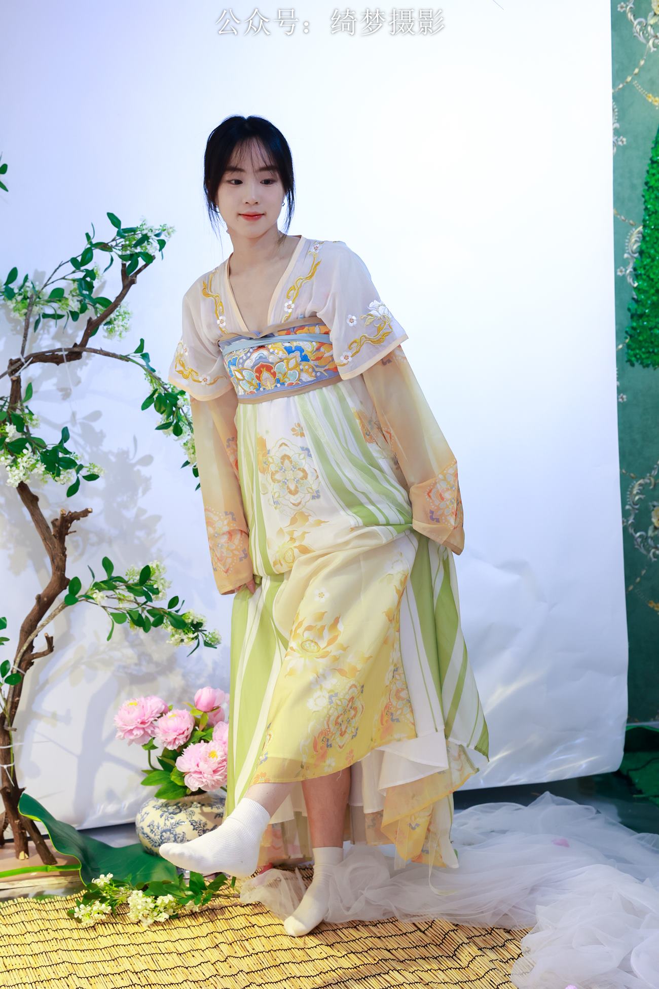 图片[1]-精选绮梦摄影 第007期 汉服（精选视频版）[169P]-草丛看图