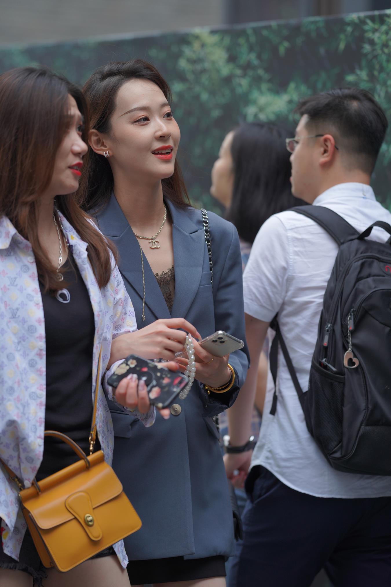 图片[8]-精选唯美街拍 NO.1145 气质长发小解解 [83P]-草丛看图