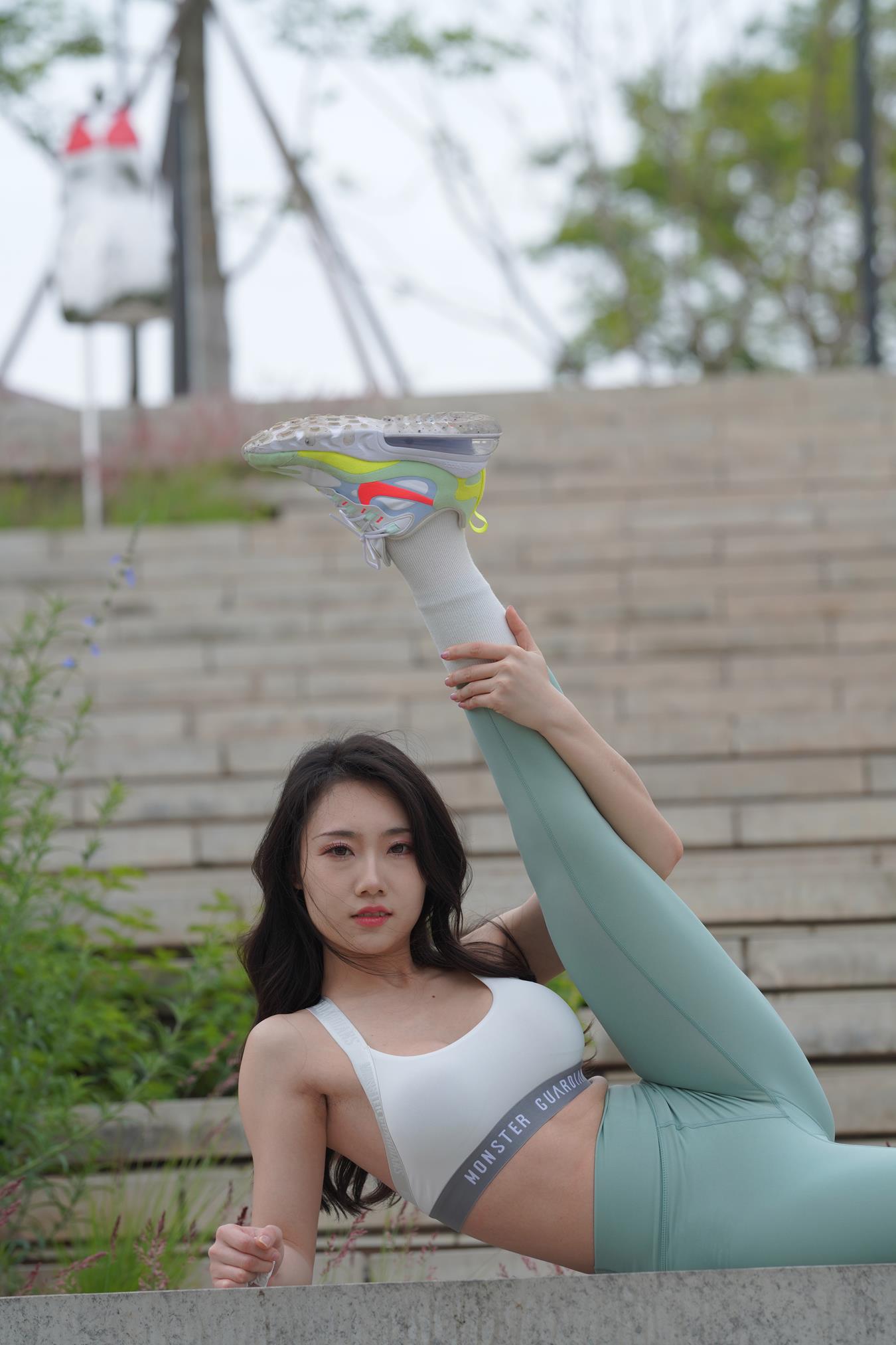 图片[7]-精选唯美街拍 NO.1157 随遇而安  (3) [84P]-草丛看图