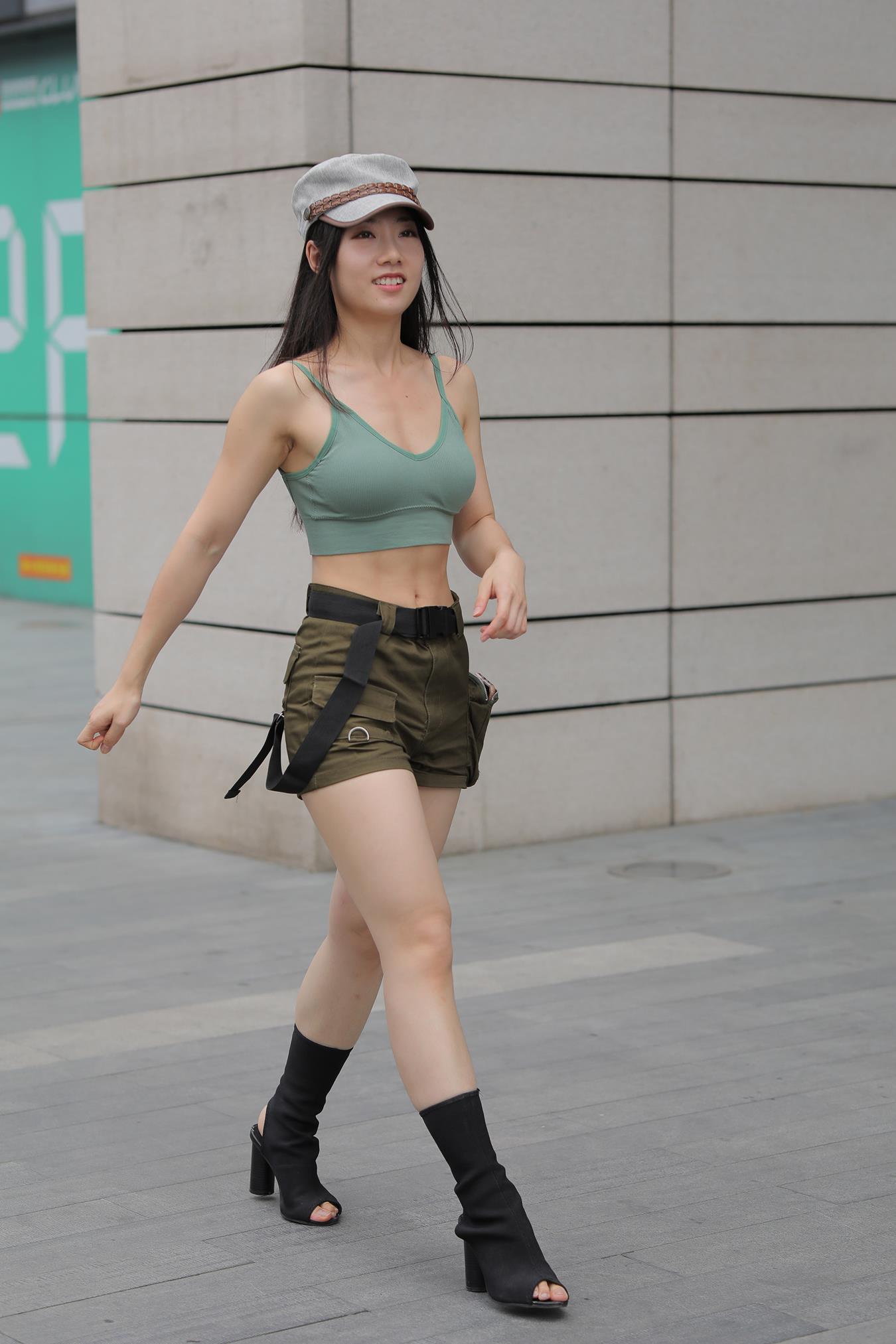 图片[4]-精选唯美街拍 NO.1147 初次见面 让人羡慕的腹肌 (1) [84P]-草丛看图