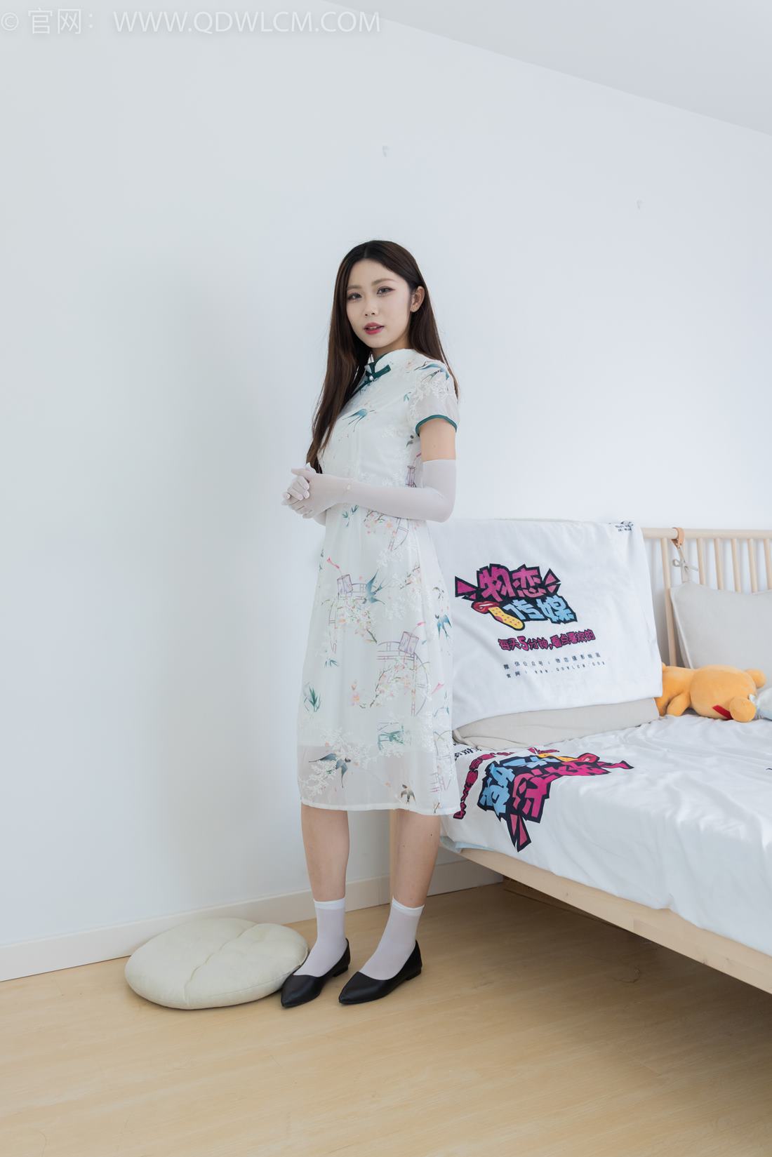 图片[2]-精选勿恋传媒 NO.2099 泡泡-白色泡沫[150P]-草丛看图