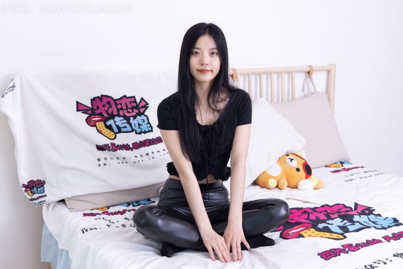 精选勿恋传媒 NO.2078 茯苓-风起云涌[155P]-草丛看图