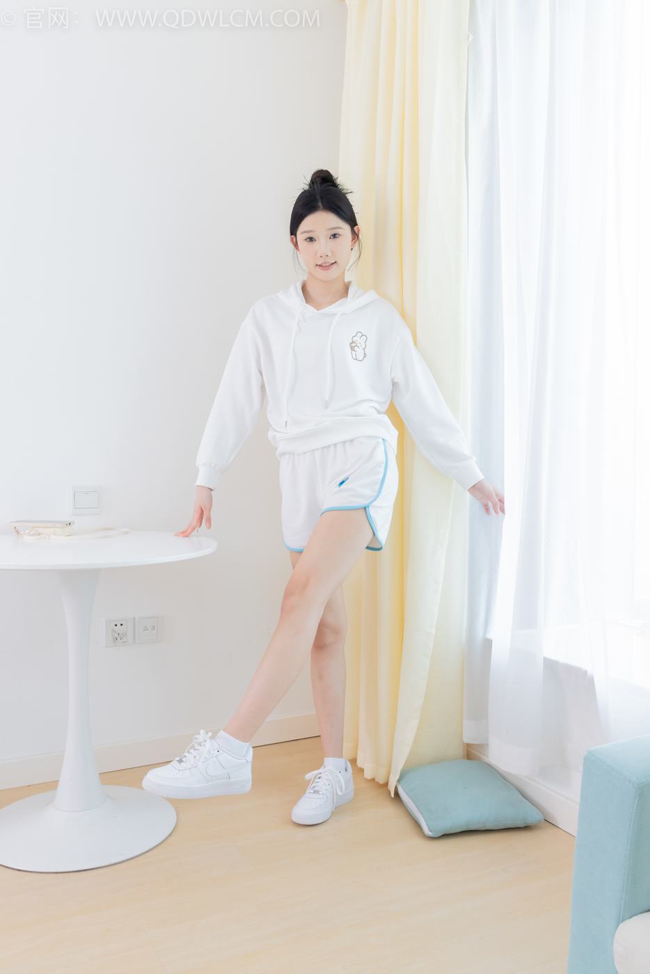 图片[4]-精选勿恋传媒 NO.2089 小竹-纯白的爱恋[150P]-草丛看图