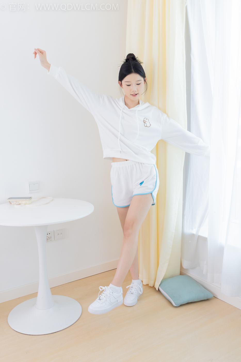 图片[5]-精选勿恋传媒 NO.2089 小竹-纯白的爱恋[150P]-草丛看图