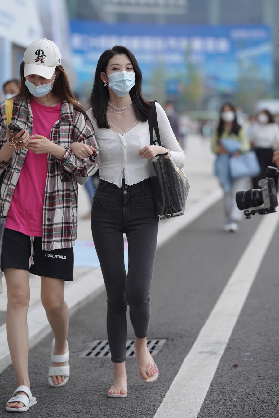 图片[3]-精选唯美街拍 NO.1110 紧牛美女3 [42P]-草丛看图