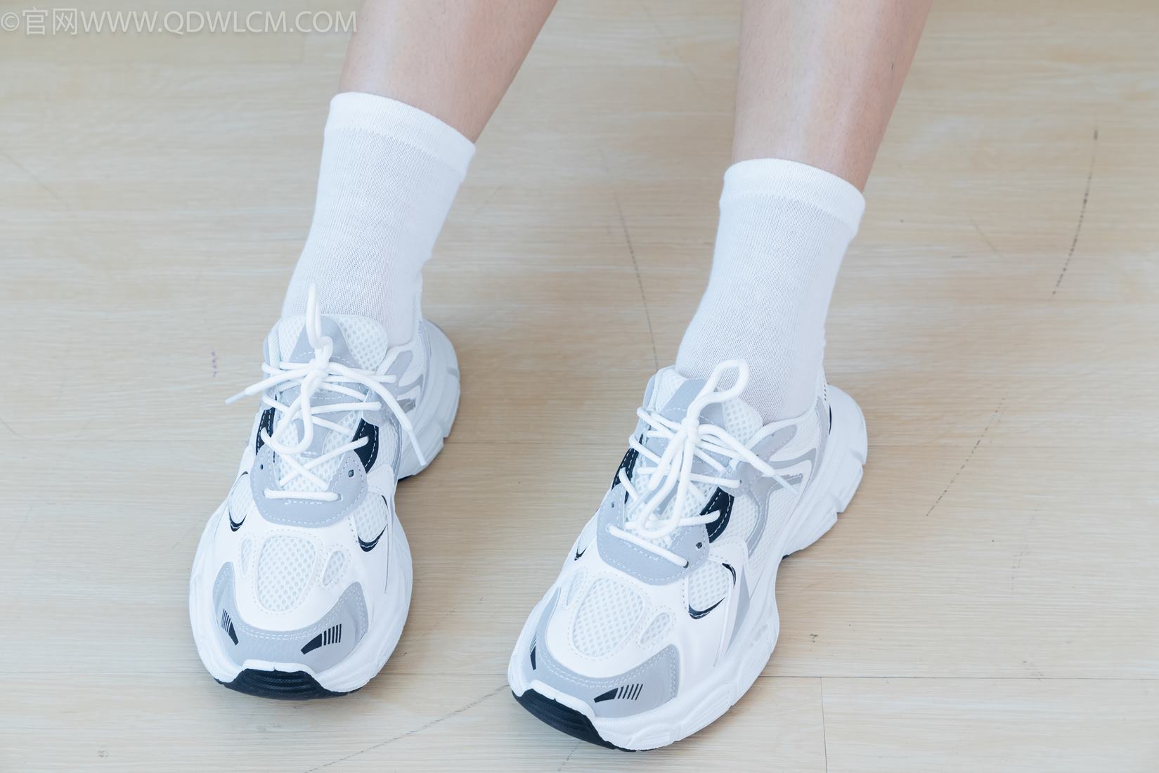 图片[8]-精选勿恋传媒 NO.2102 林林-美好相伴[150P]-草丛看图