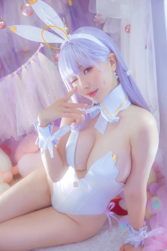 精选Ely_eee(ElyEE子) NO.175 – Bunny Plymouth[30P]-草丛看图
