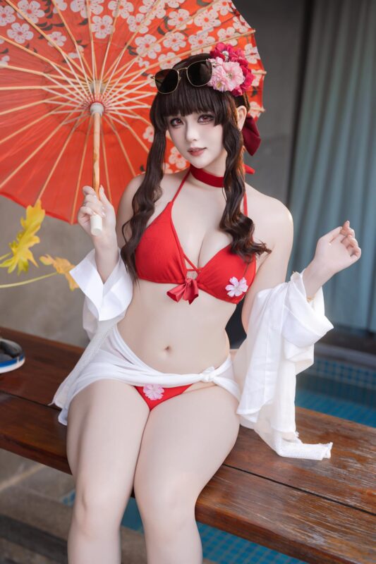精选屿鱼  – 樱花泳装[36P]-草丛看图