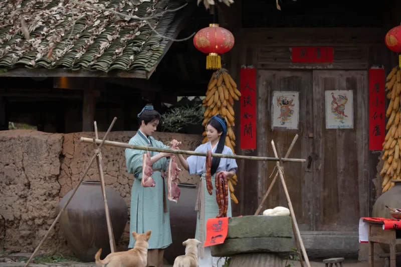 精选[YITUYU艺图语]2023.04.04 做腊肉 一方伊人yi&杰桑桑桑_&汉服爷爷云中鹤[25+1P]-草丛看图