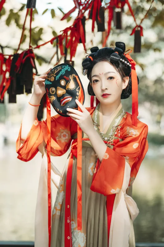 精选[YITUYU艺图语]2023.04.03 春日纸鸢 wish[30+1P]-草丛看图